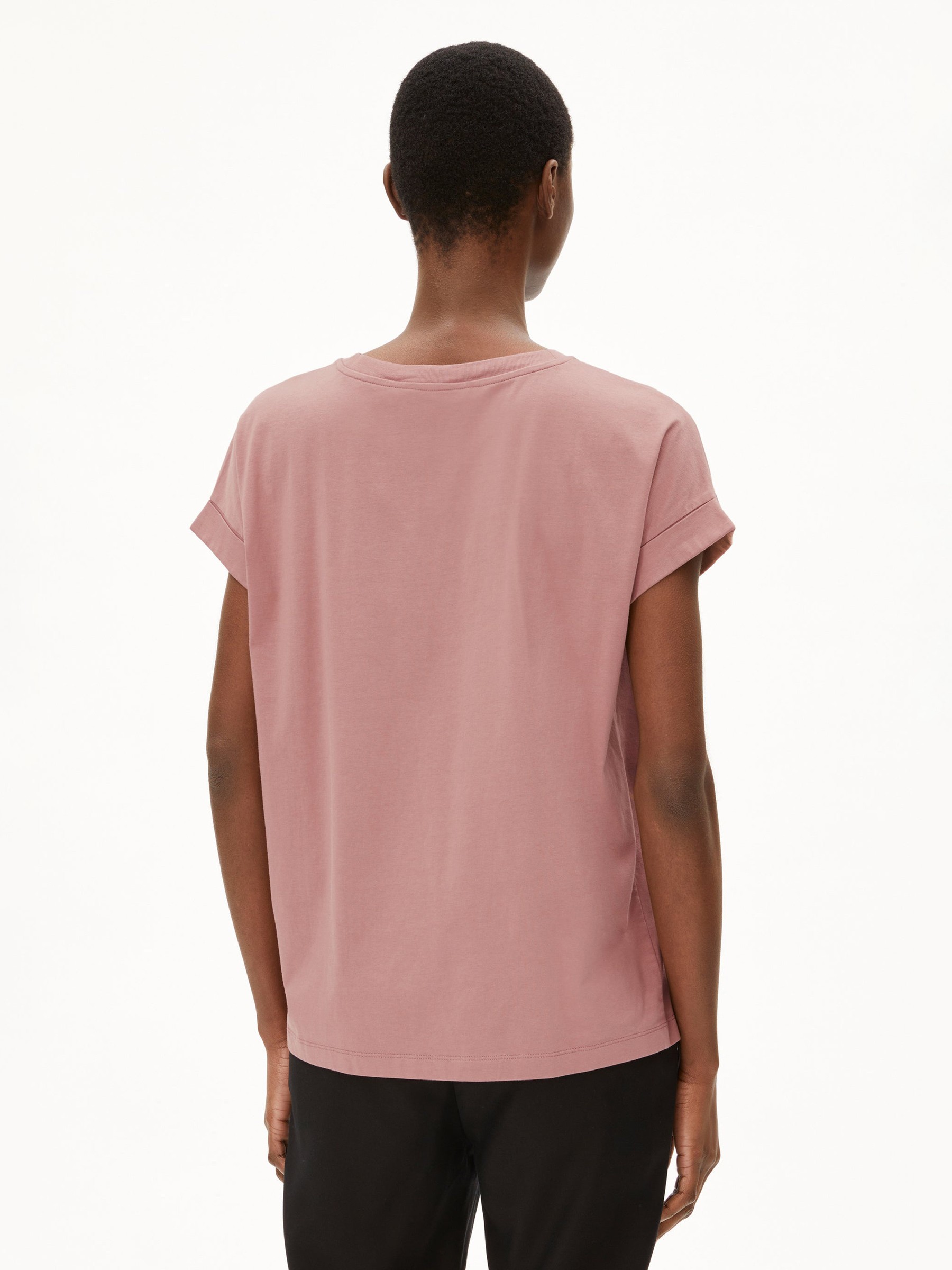 T-Shirt Idaara light berry Armedangels