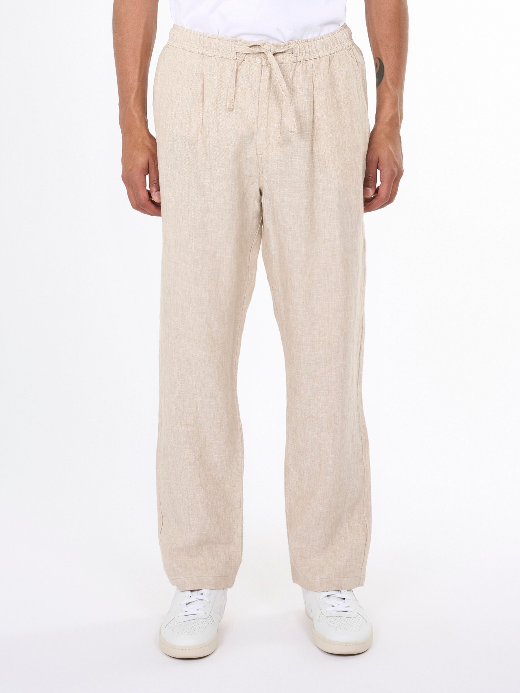 Hose Fig Loose Linen Pant yarndyed light feather gray Knowledge Cotton Apparel