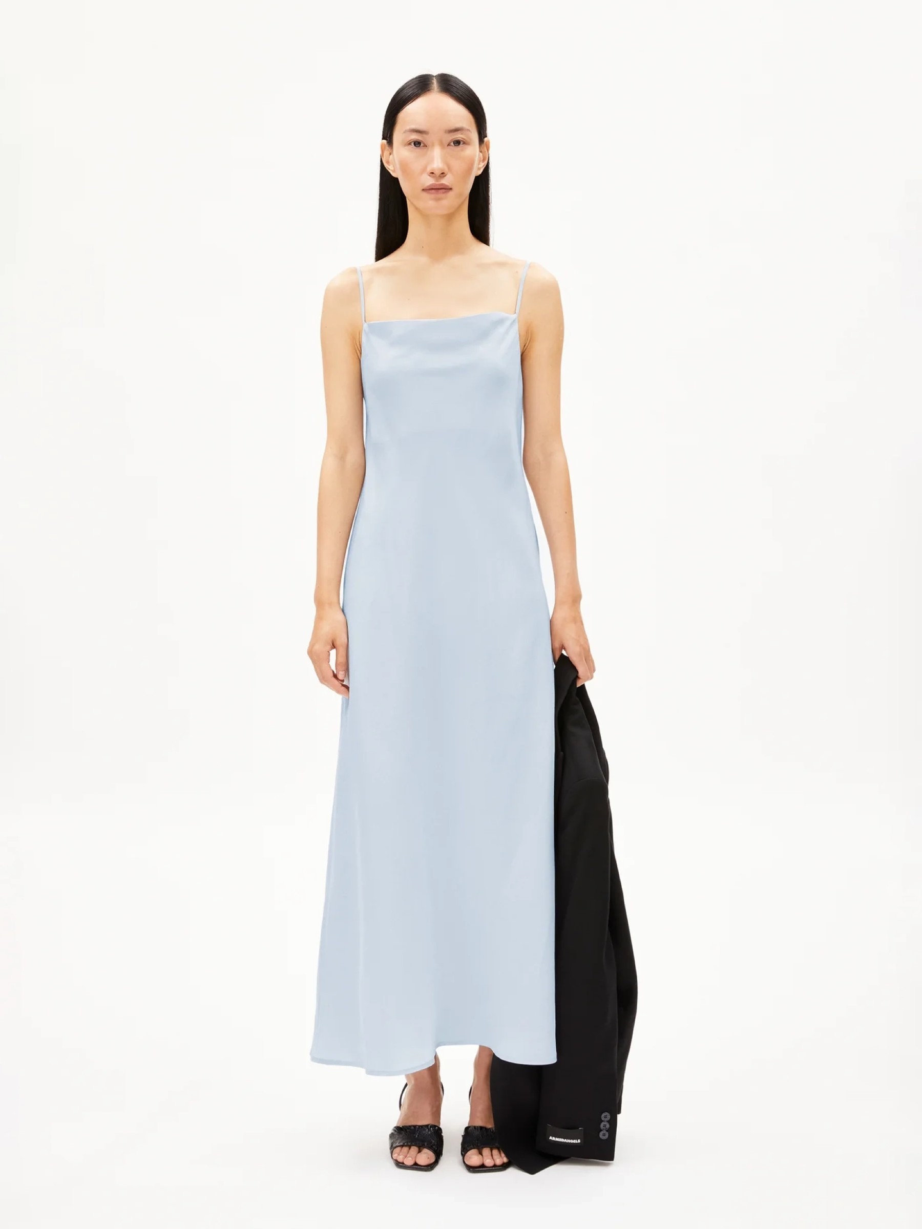 Kleid Neleaa morning sky Armedangels