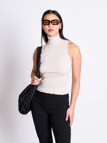 High Neck Rib Top Hav ivory Jan 'n June