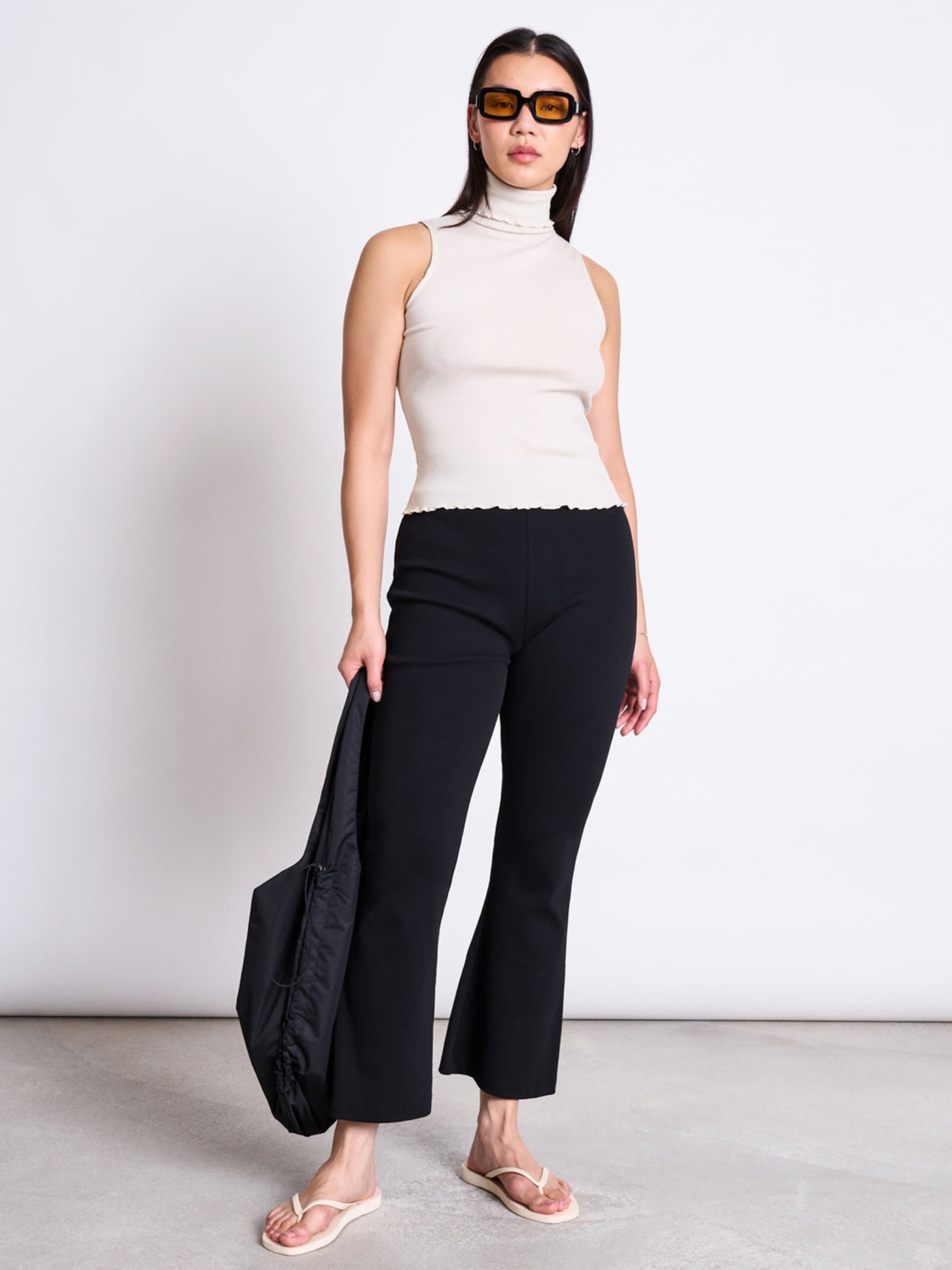 High Neck Rib Top Hav ivory Jan 'n June