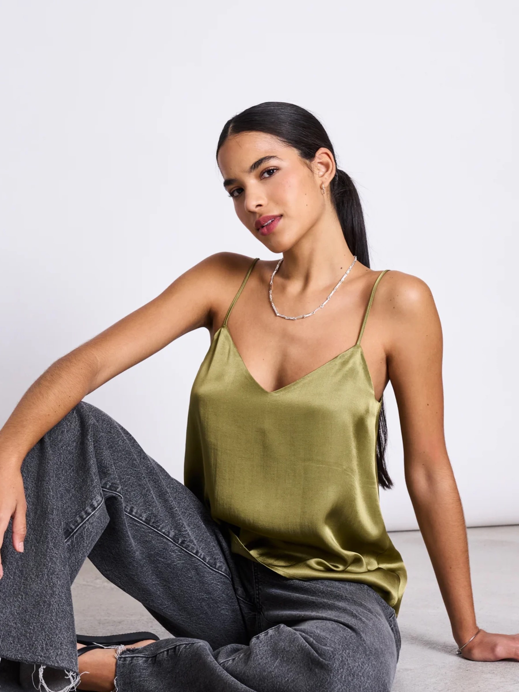 Slip Top Maud woody olive Jan 'n June