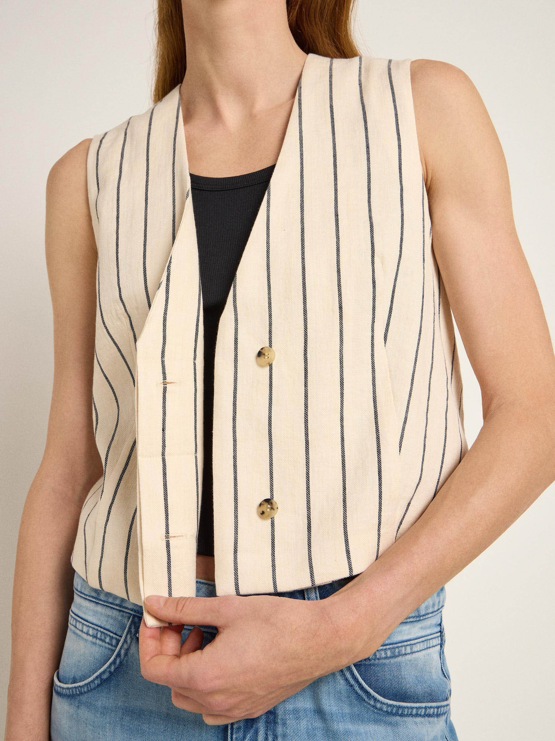 Streifenweste creme black Lanius