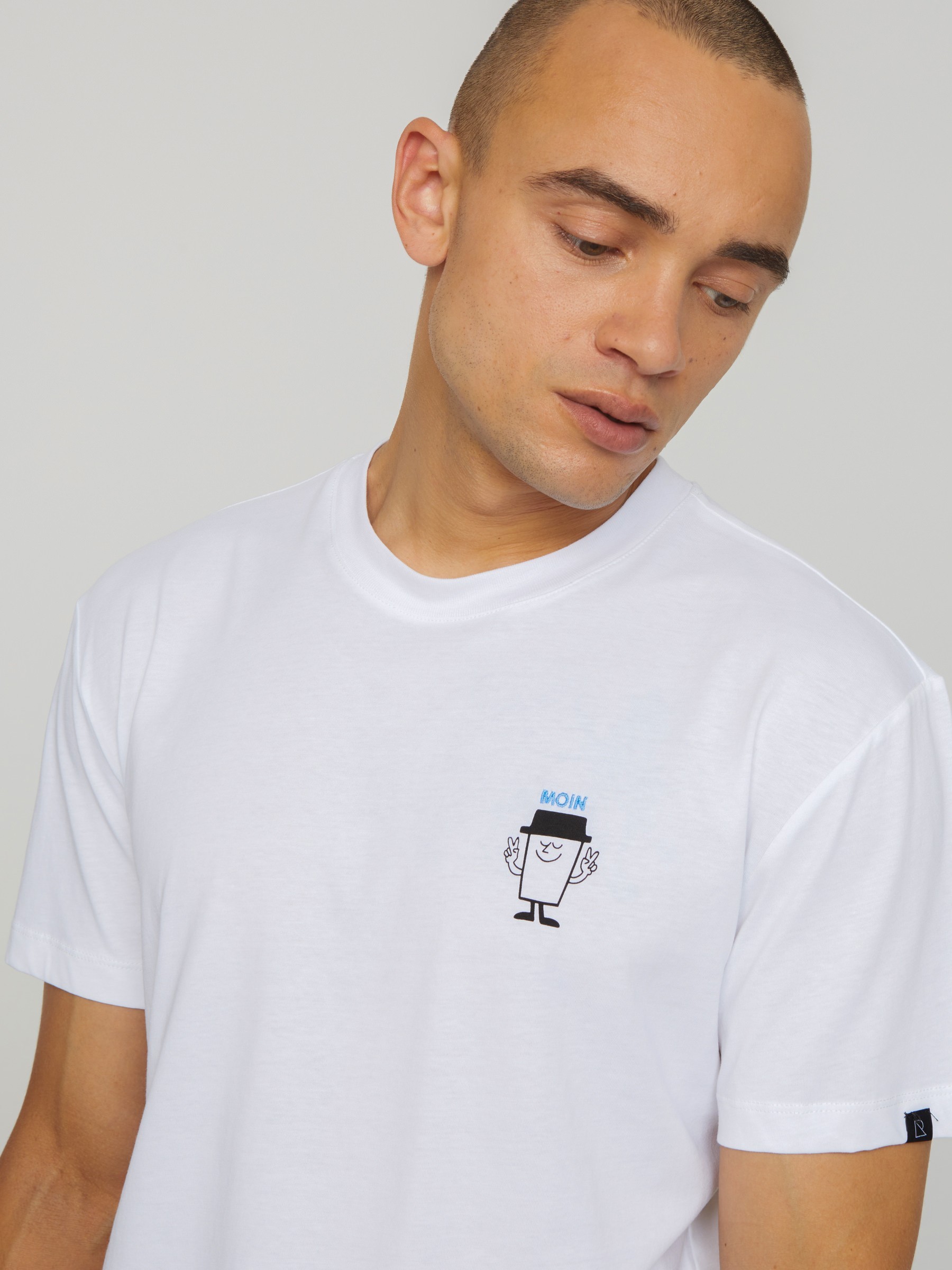 T-Shirt Agave Moin Coffee white Recolution