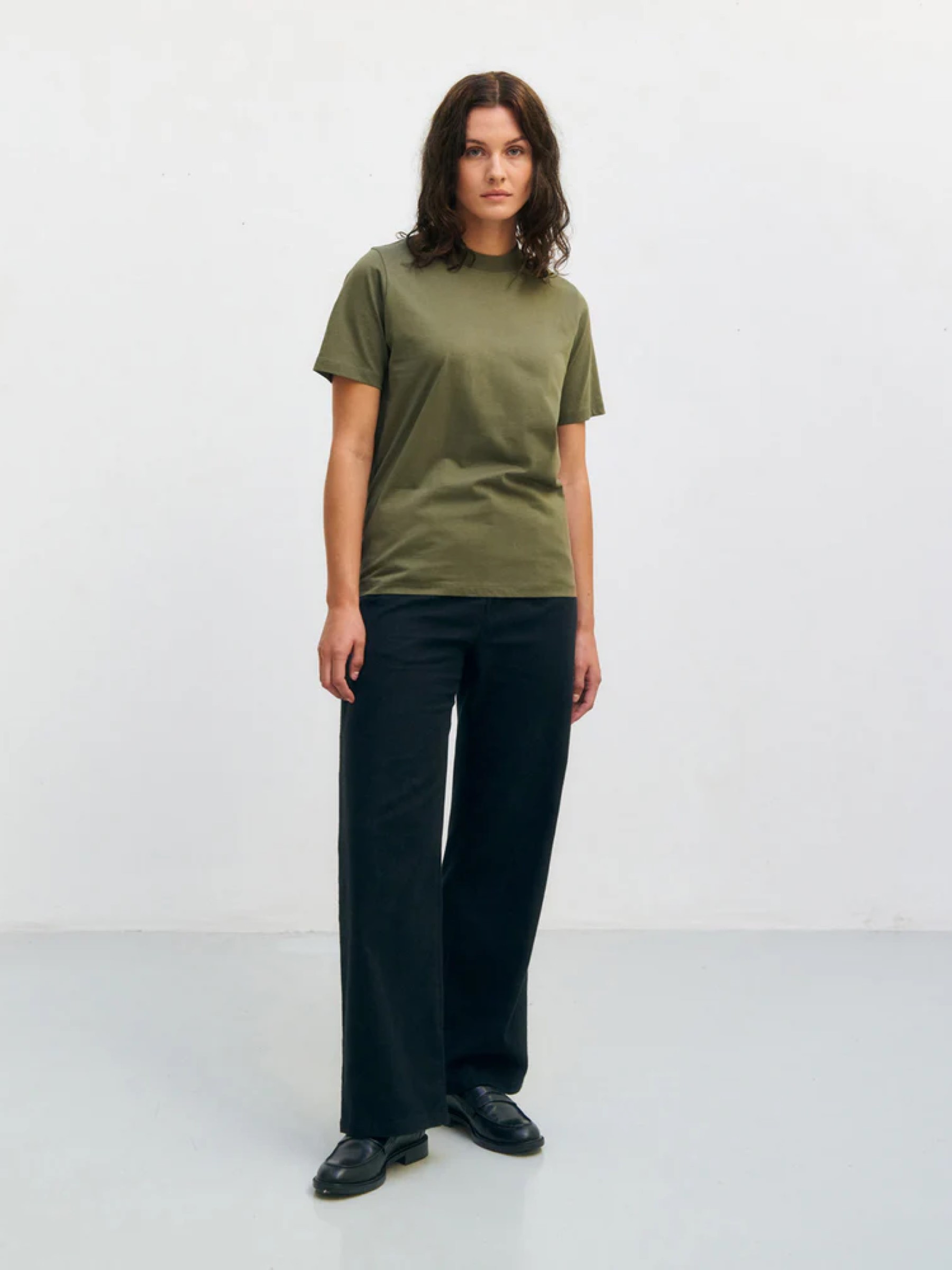 Big Collar T-Shirt fir green Rotholz