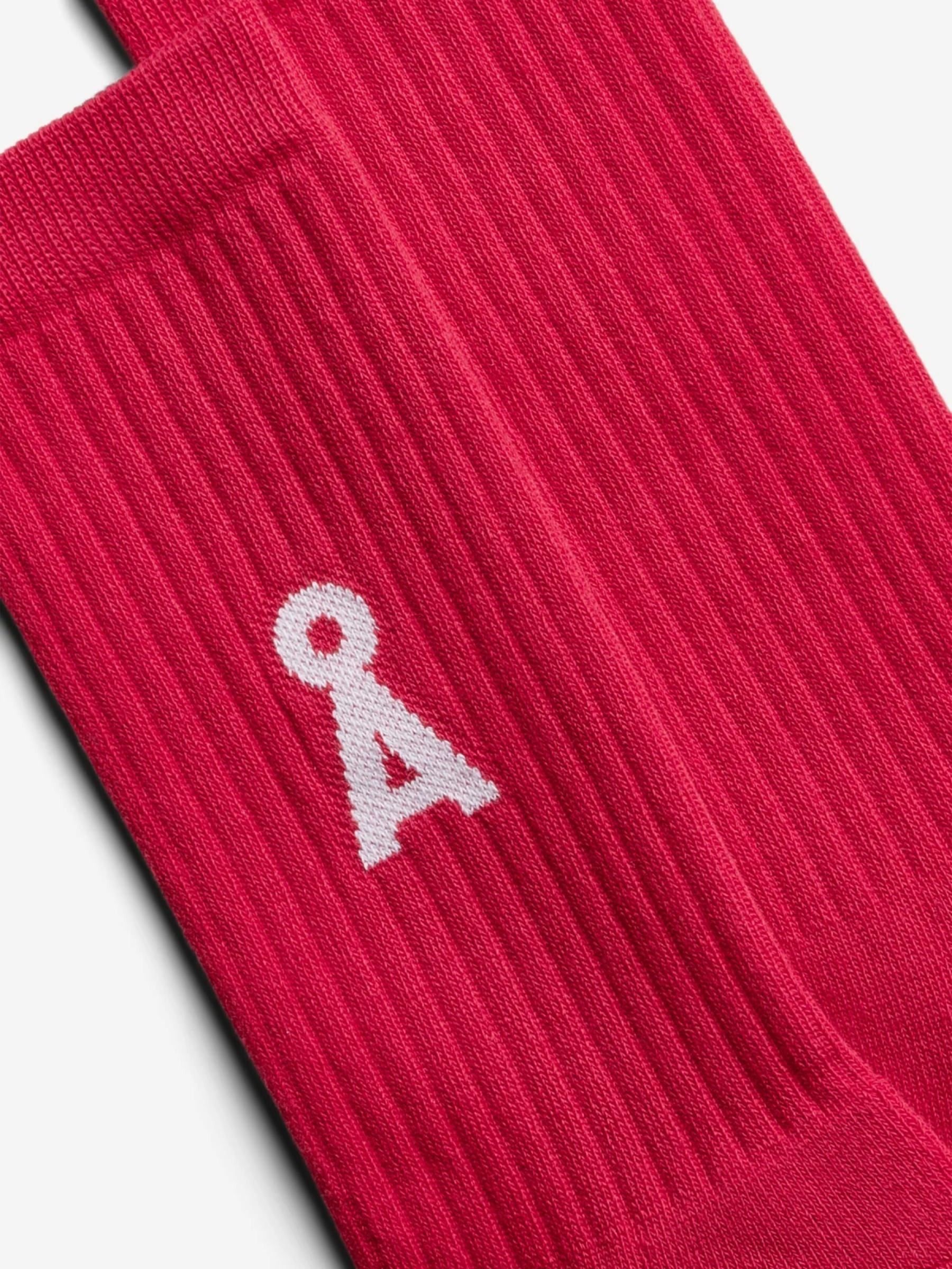Socke Saamus Bold scarlet red Armedangels