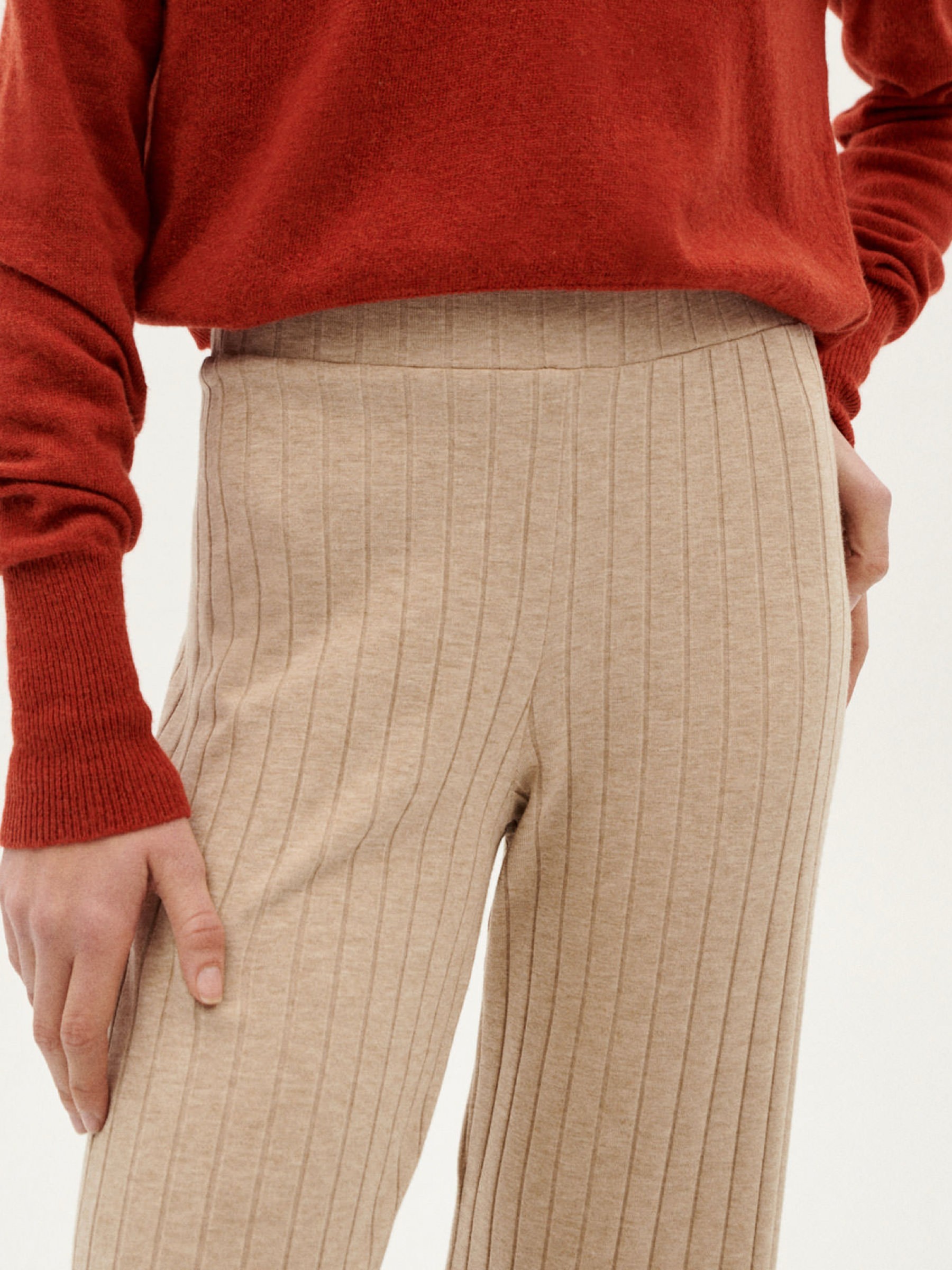 Hose Trash Dalia Pants taupe Thinking Mu