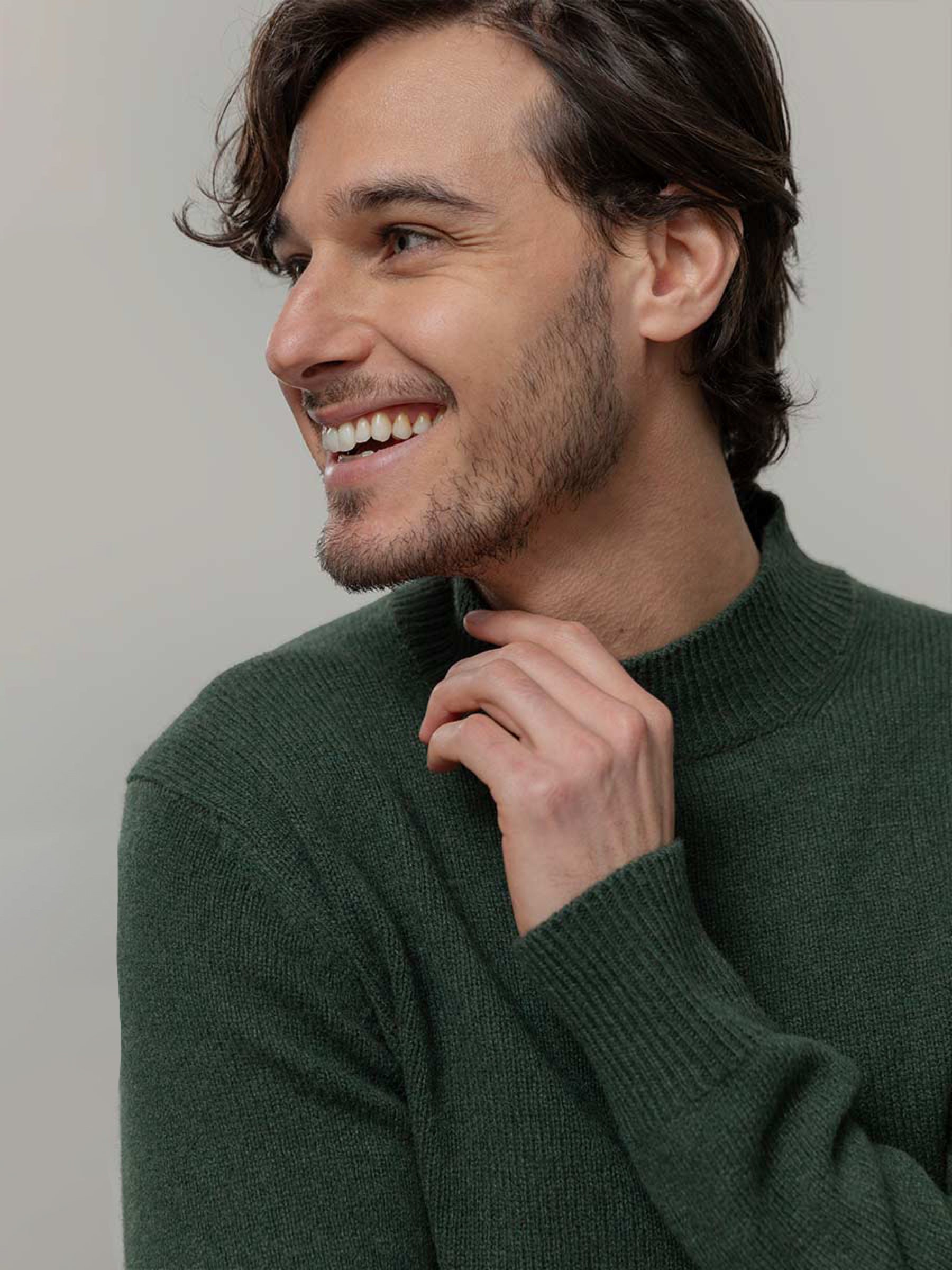 Pullover Clemente Man's Recycled Cashmere Sweater verde muschio