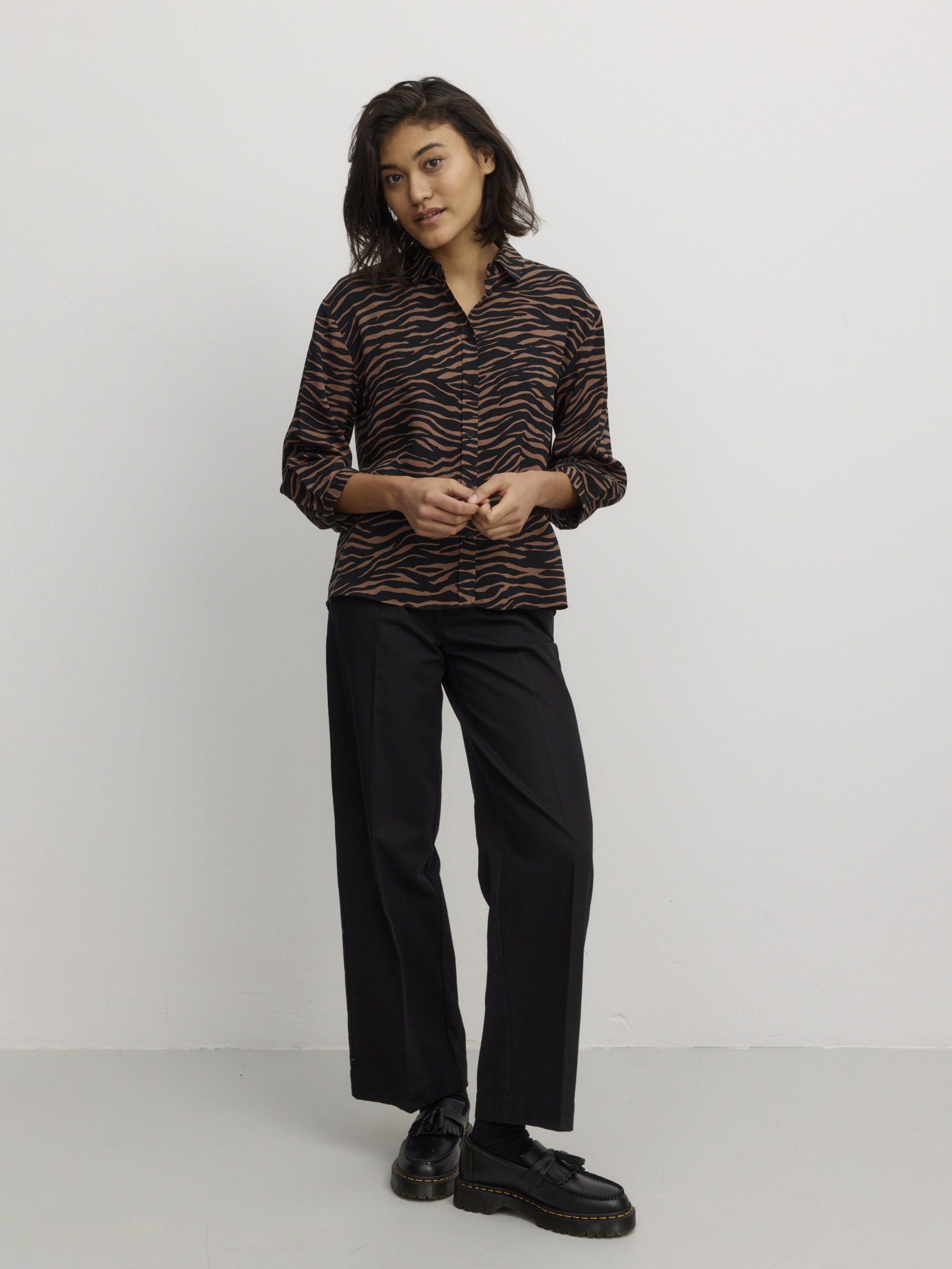 Bluse Cypress Zebra cognac brown Recolution