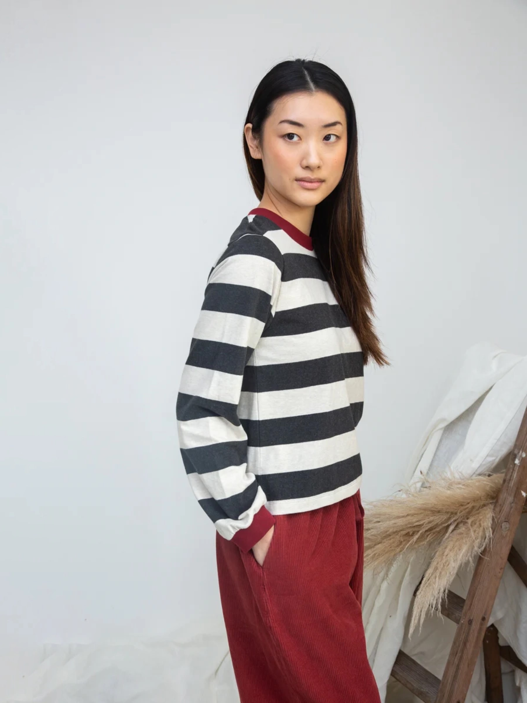 Longsleeve Sierra-Sue charcoal ecru mari stripe Beaumont Organic