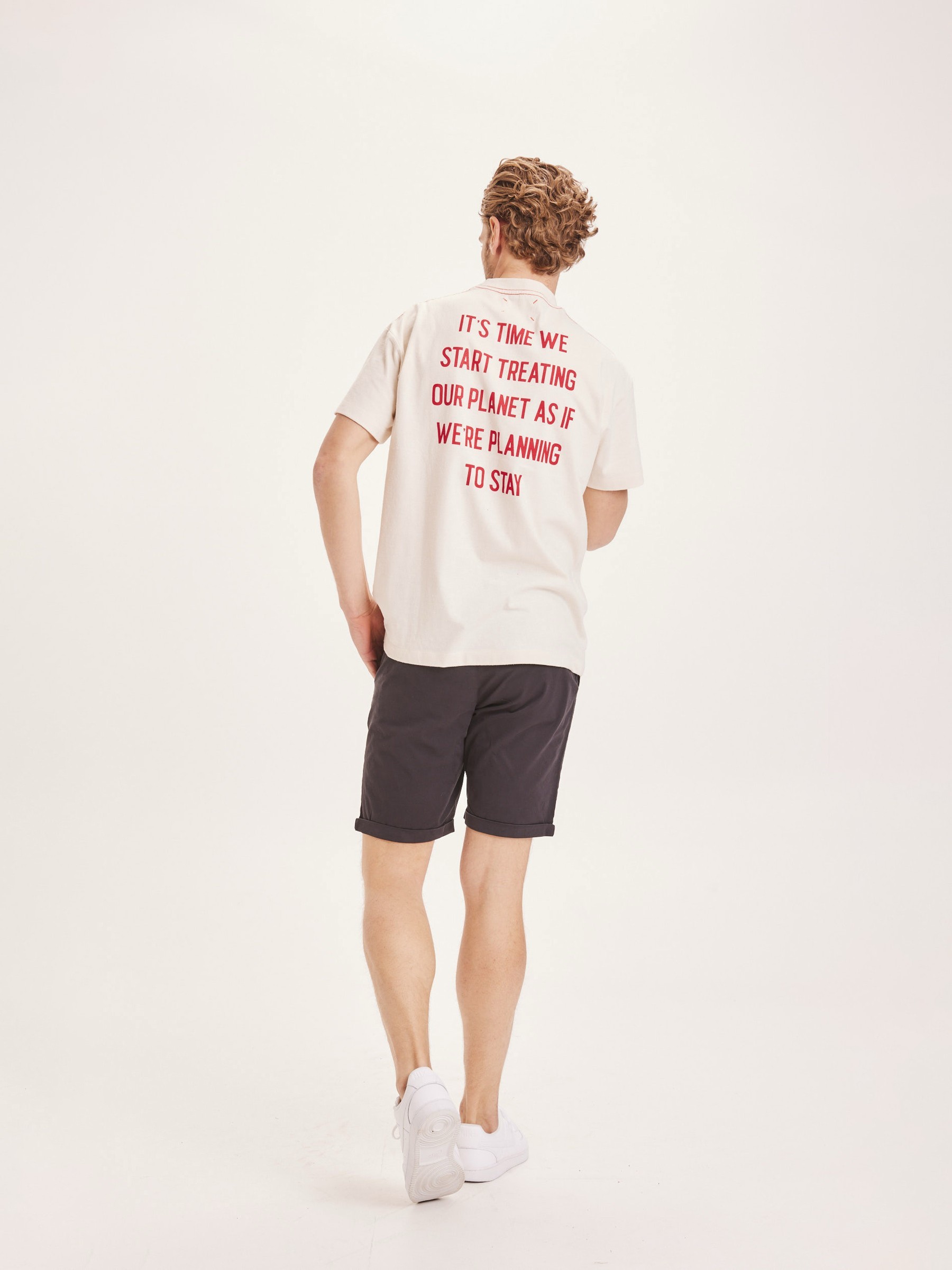 Kurze Hose Chuck Regular Chino Poplin Shorts black jet Knowledge Cotton Apparel