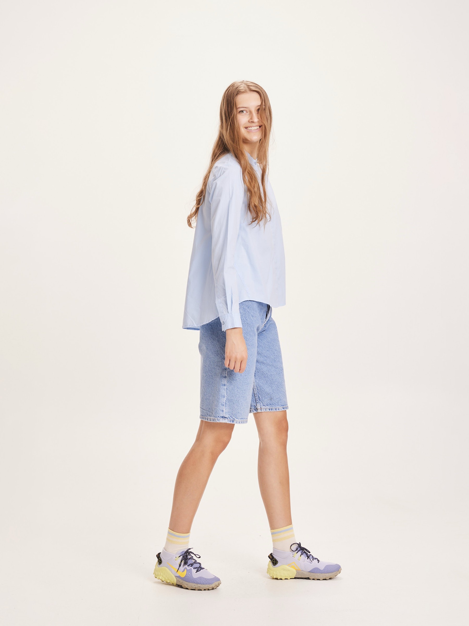 Kurze Hose Ally High Waist Bermuda Denim Shorts bleached stonewash Knowledge Cotton Apparel