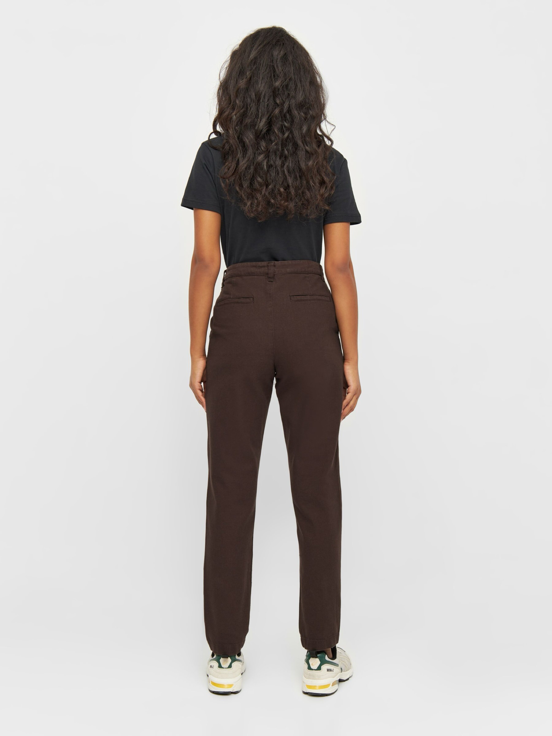 Hose Iris Mom Mid Rise Chino chocolate plum Knowledge Cotton Apparel