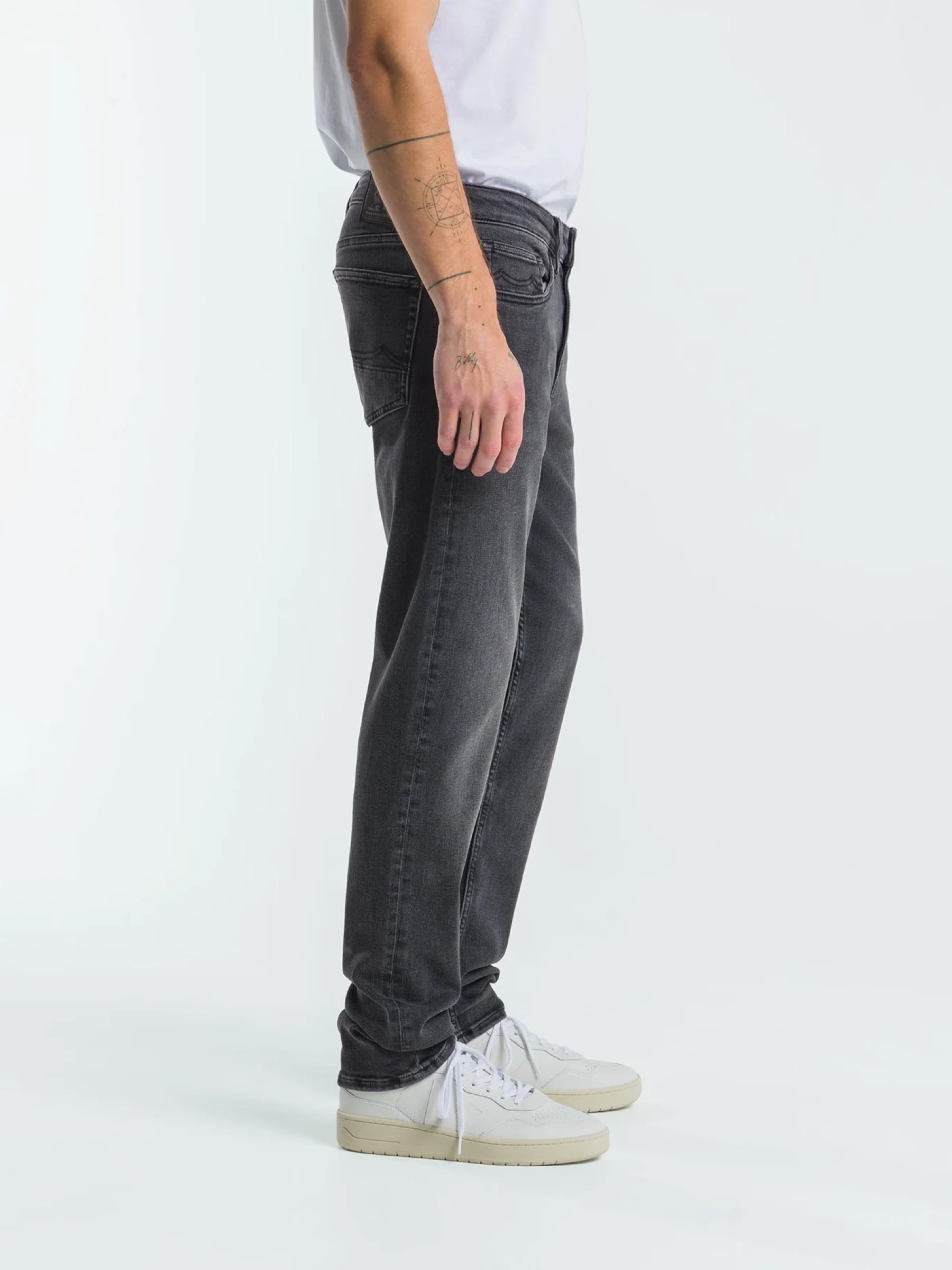 Jeanshose Charles rover vintage black Kings of Indigo – K.O.I.