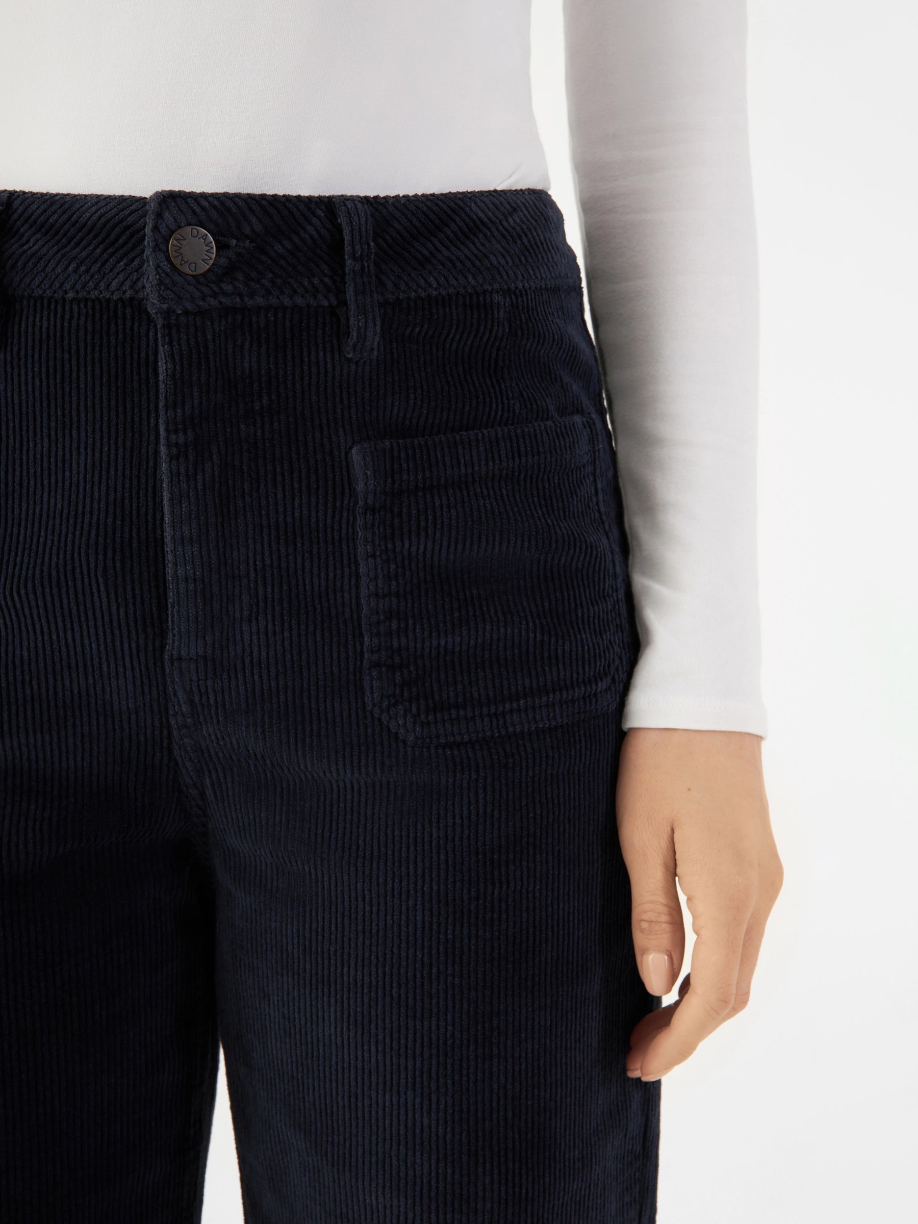 Hose Dew Flared Corduroy dark navy Dawn Denim
