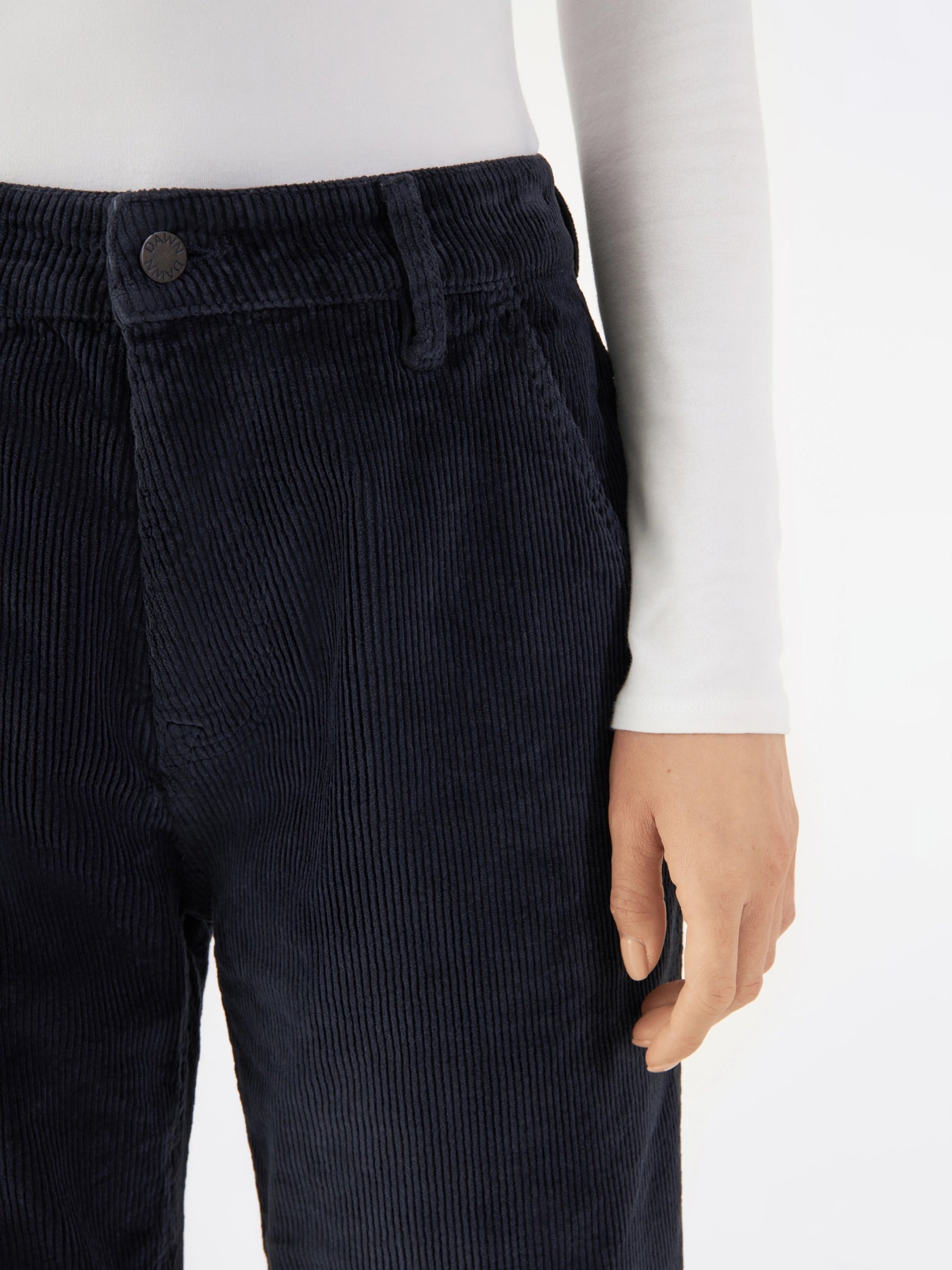 Hose Mane Relaxed Straight Corduroy dark navy Dawn Denim