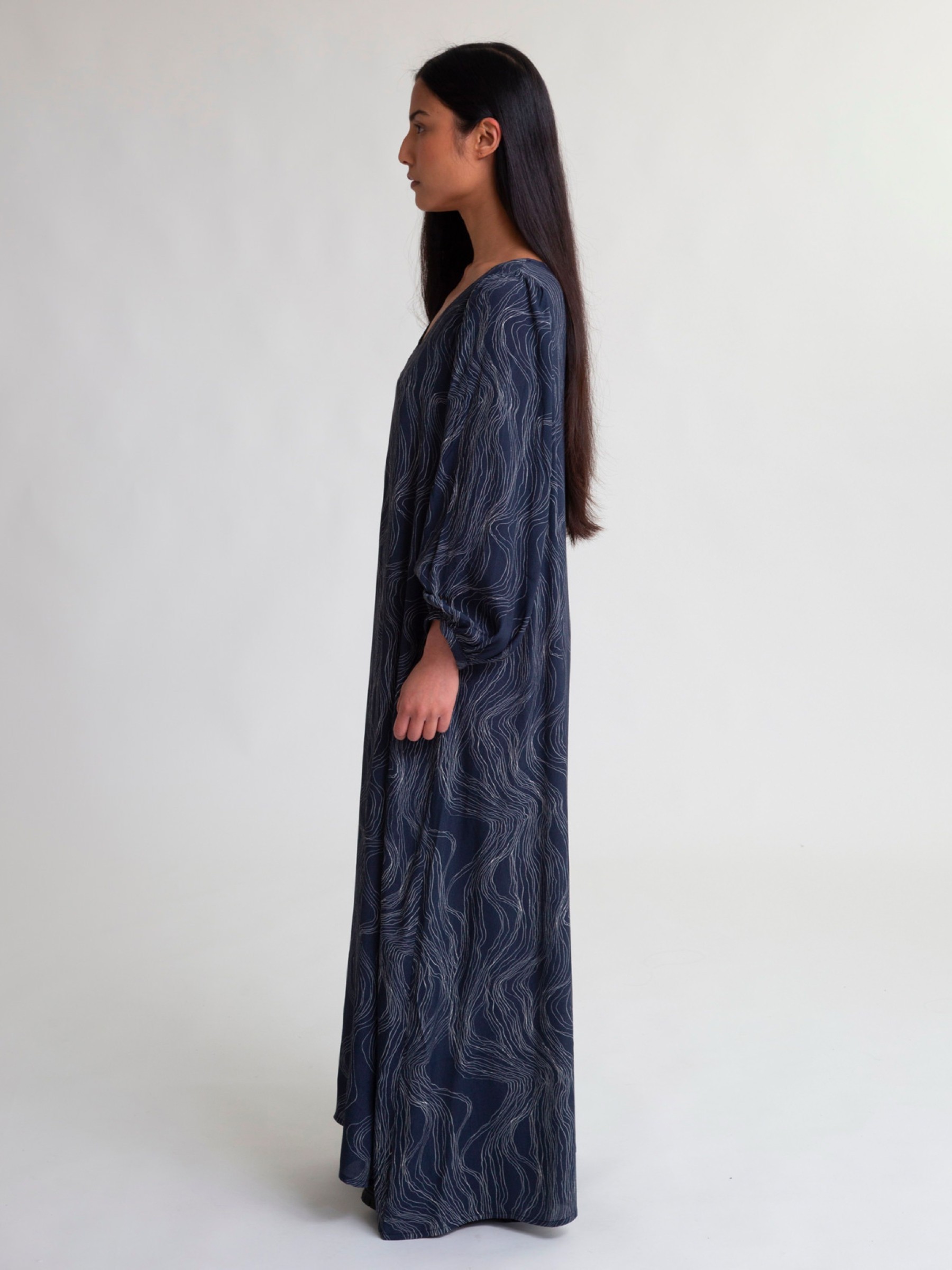 Kleid Gisela navy wave print Beaumont Organic