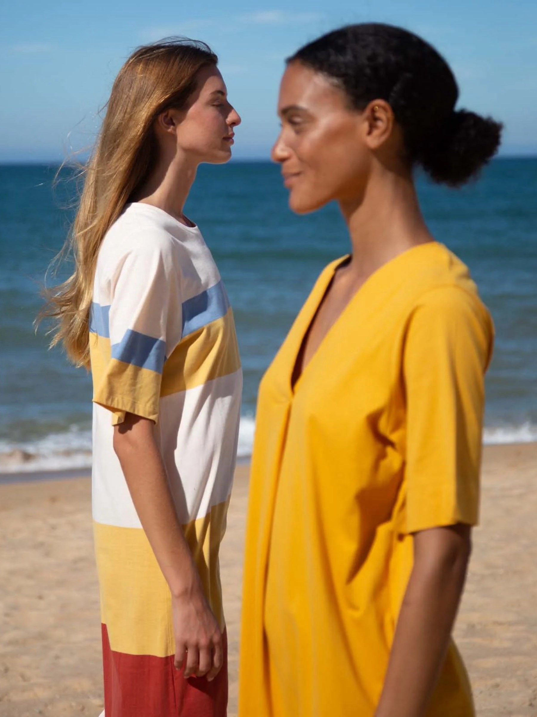 Kleid Elaine-Jo rainbow stripe Beaumont Organic