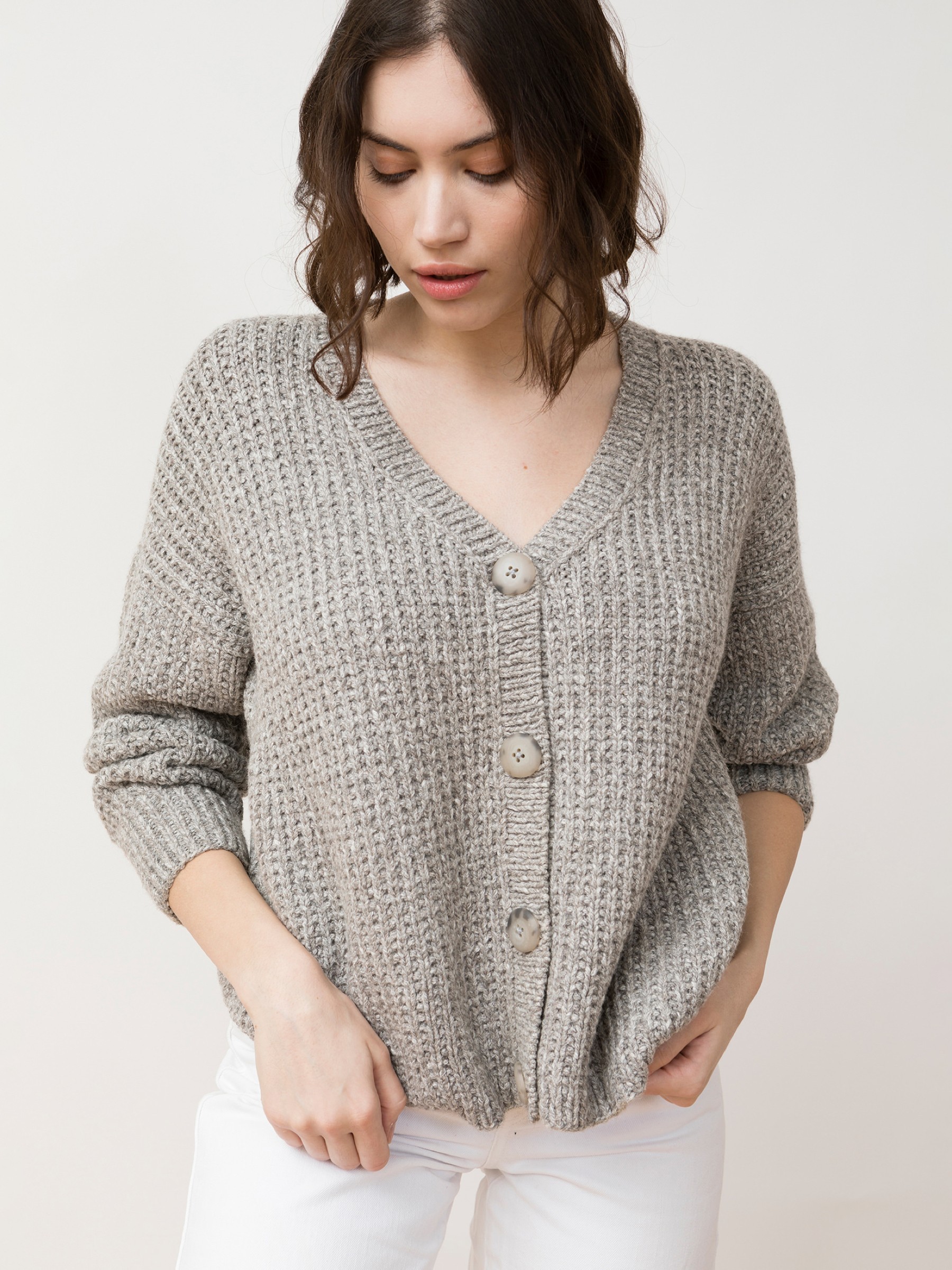 Strickjacke Nayra Aymara Cardigan light grey Jungle Folk