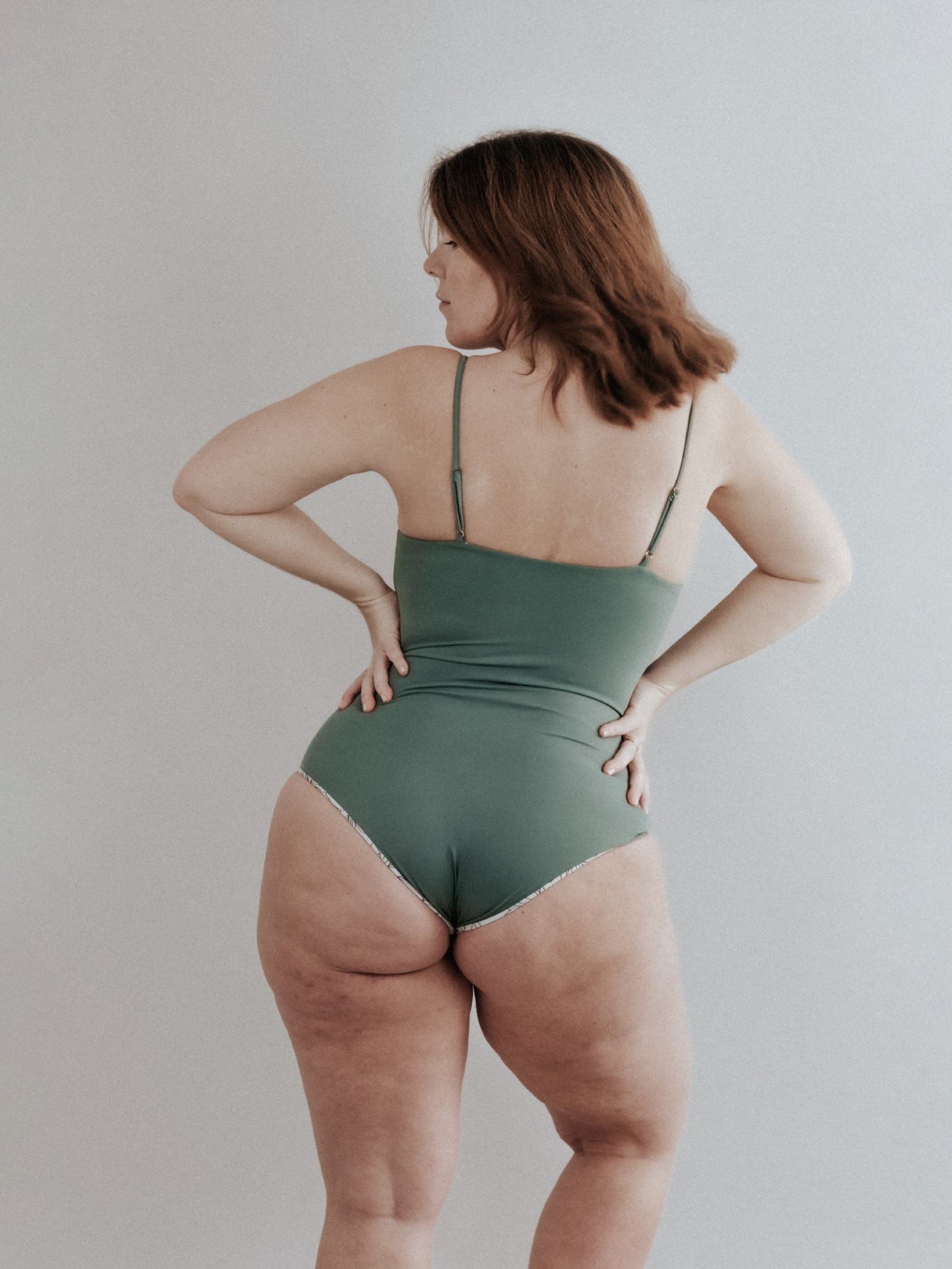 Badekleid Sala Onepiece olive forest Pura