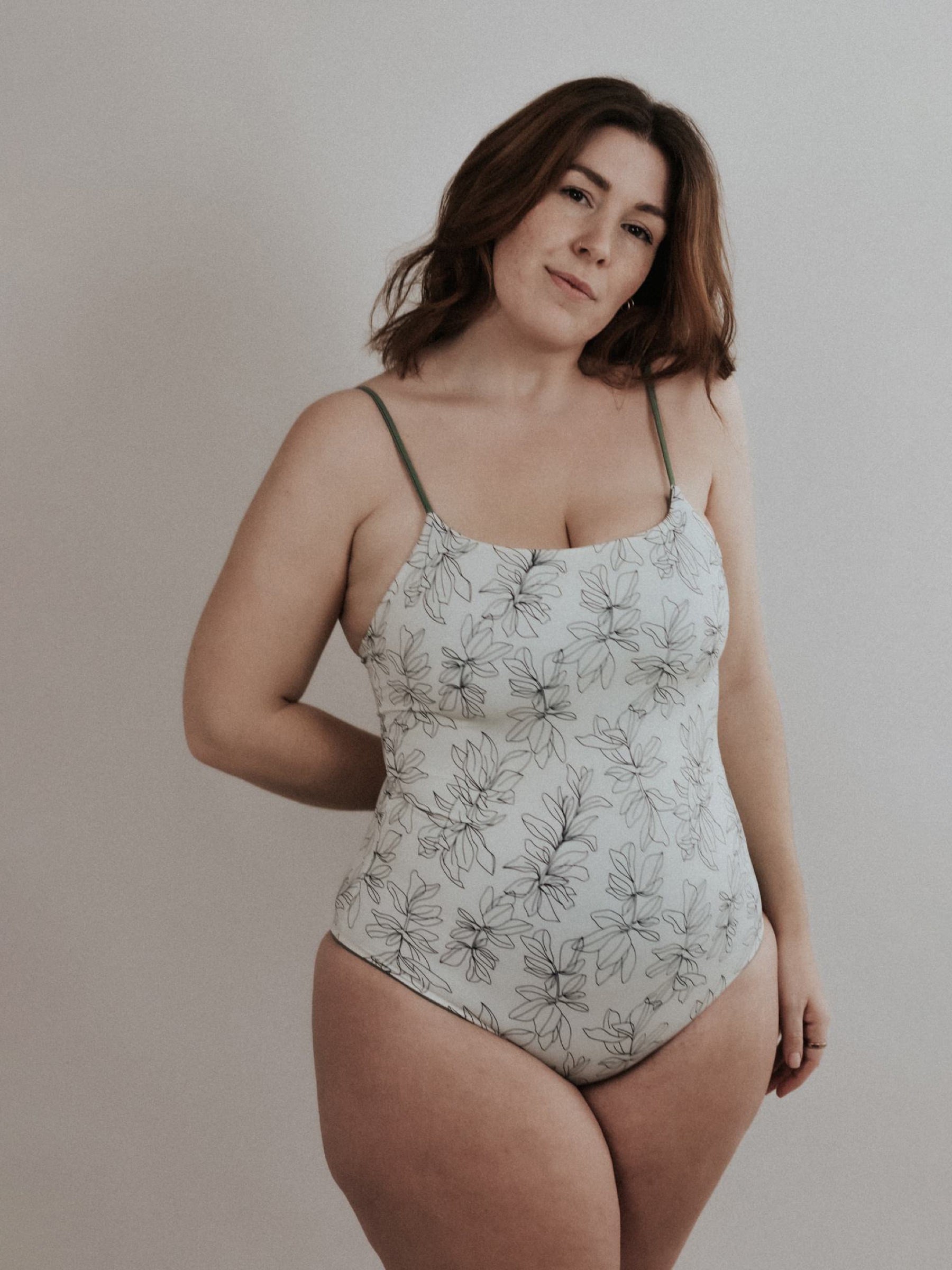 Badekleid Sala Onepiece olive forest Pura