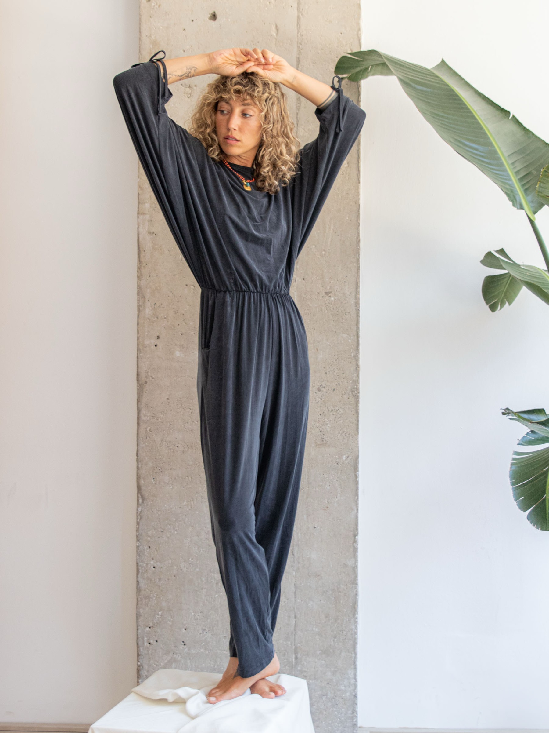 Overall Batwing Jumpsuit slate black Cossac