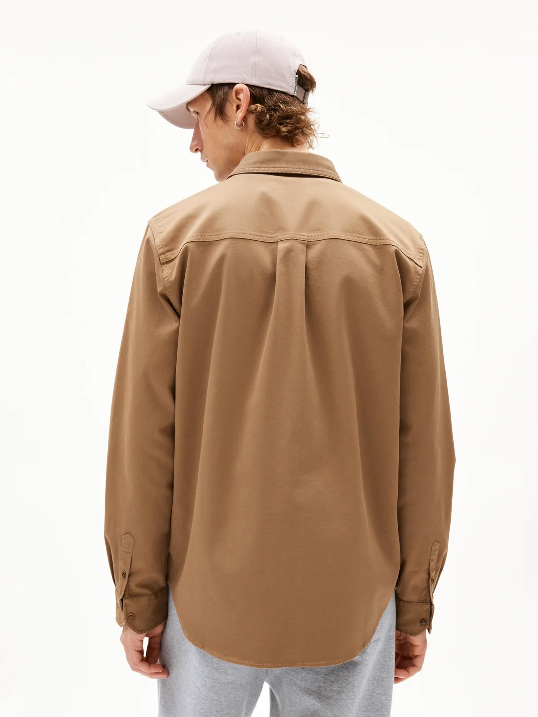 Hemd Giaalo Overshirt light oak Armedangels