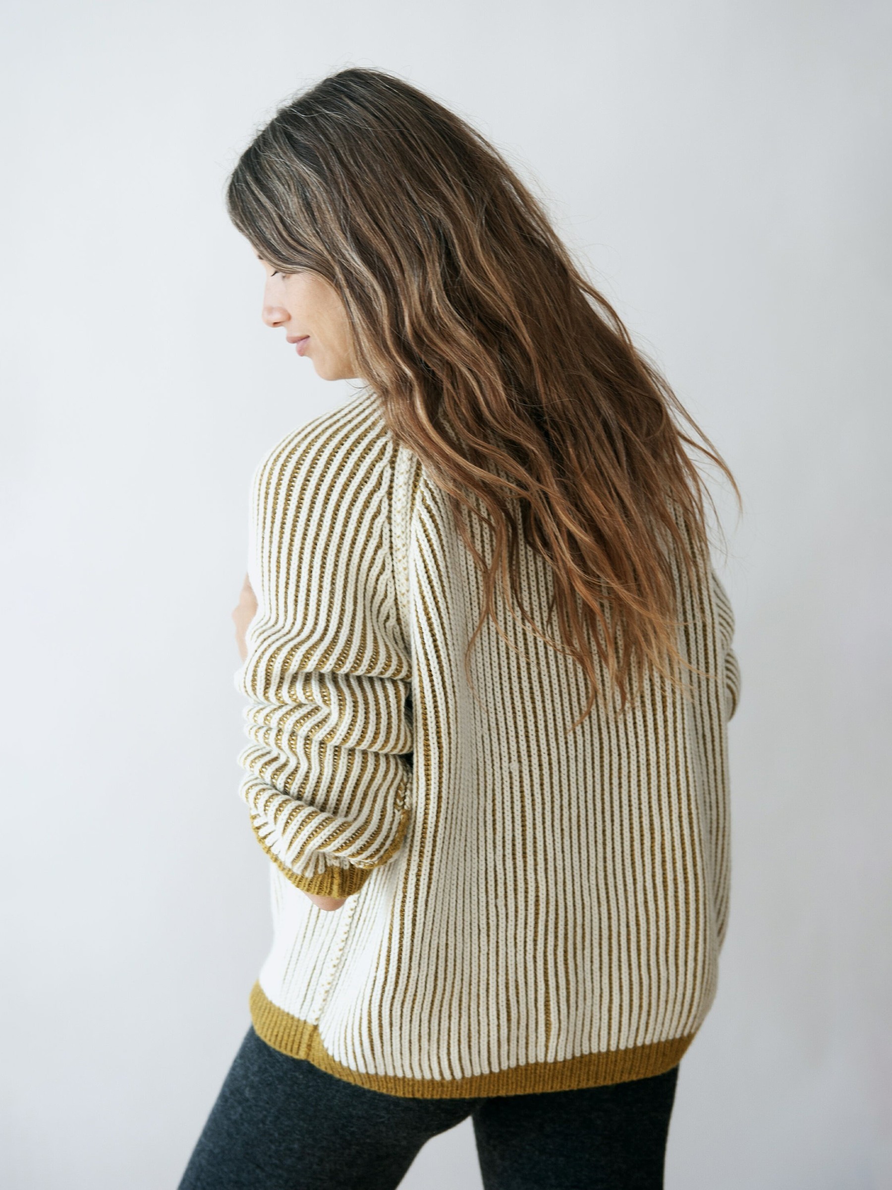 Pullover Brooke Sweater moss green-ecru Jungle Folk