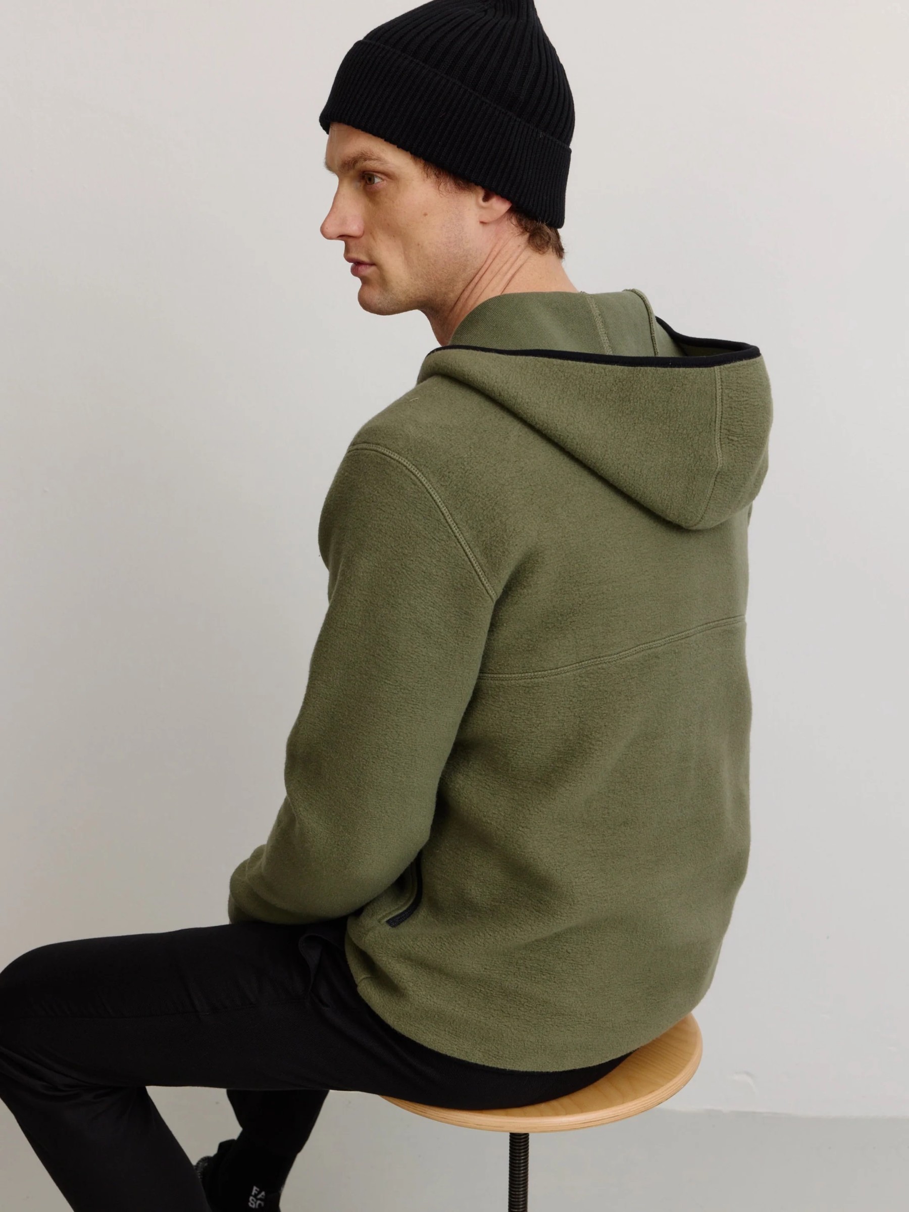 Kapuzenpullover Hoodie Caimito dark khaki Recolution