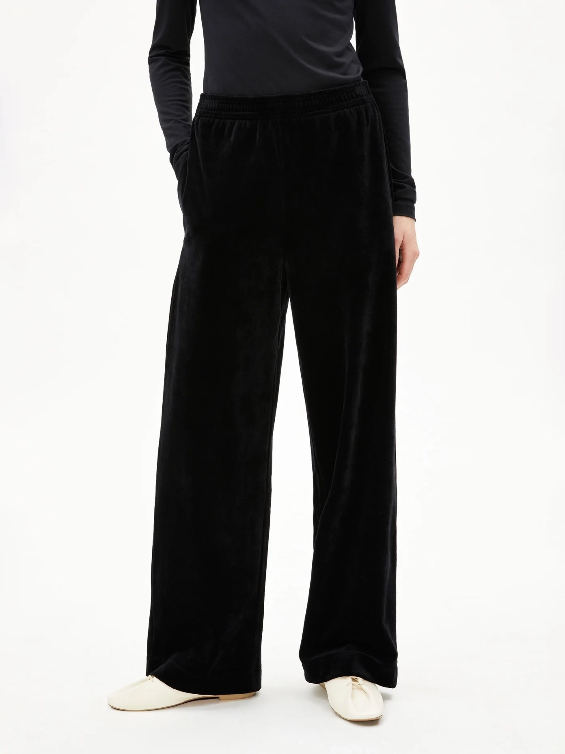 Hose Vatinaa Velvet black Armedangels