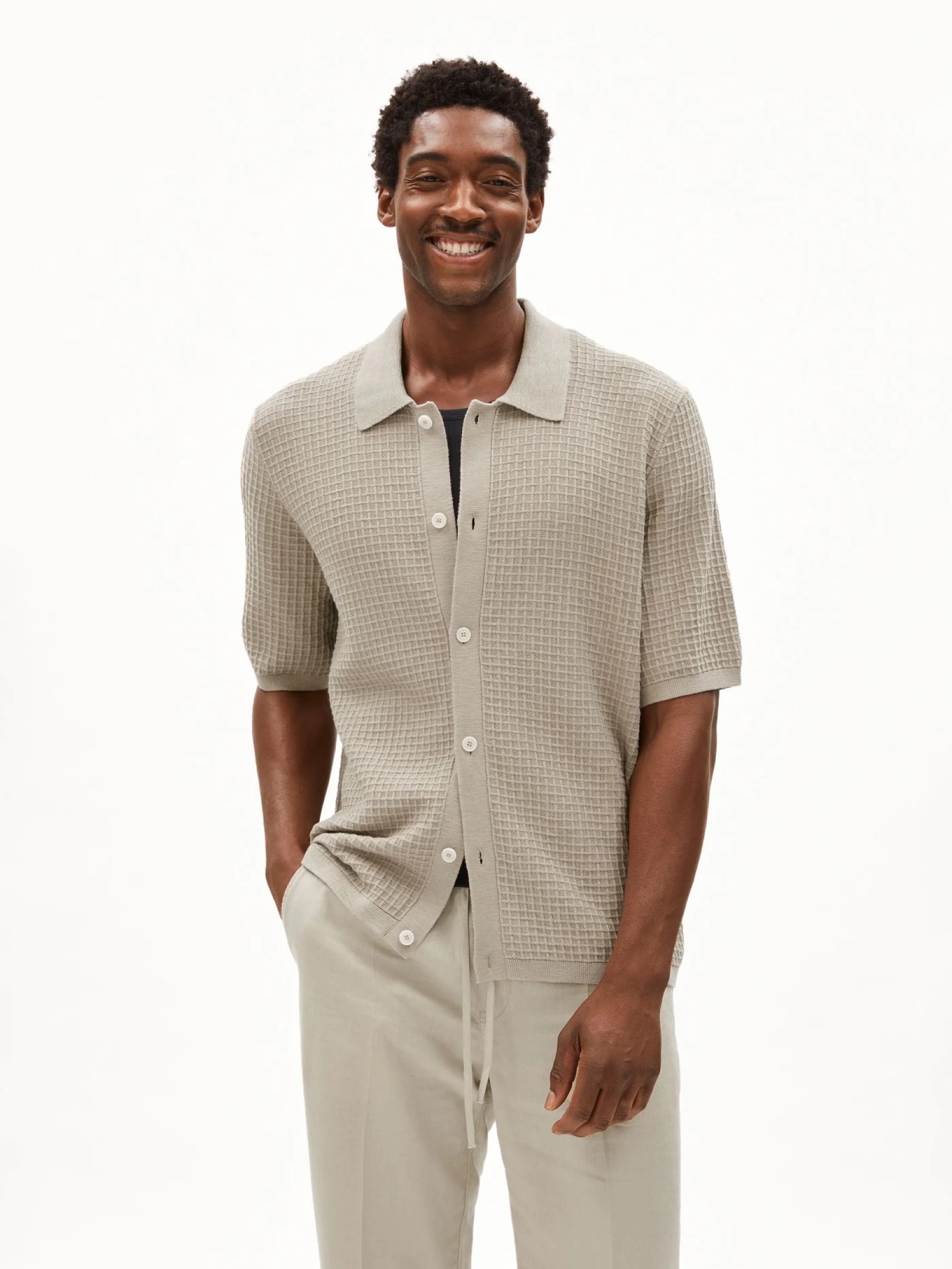 Hemd Eduaardo sand stone Armedangels