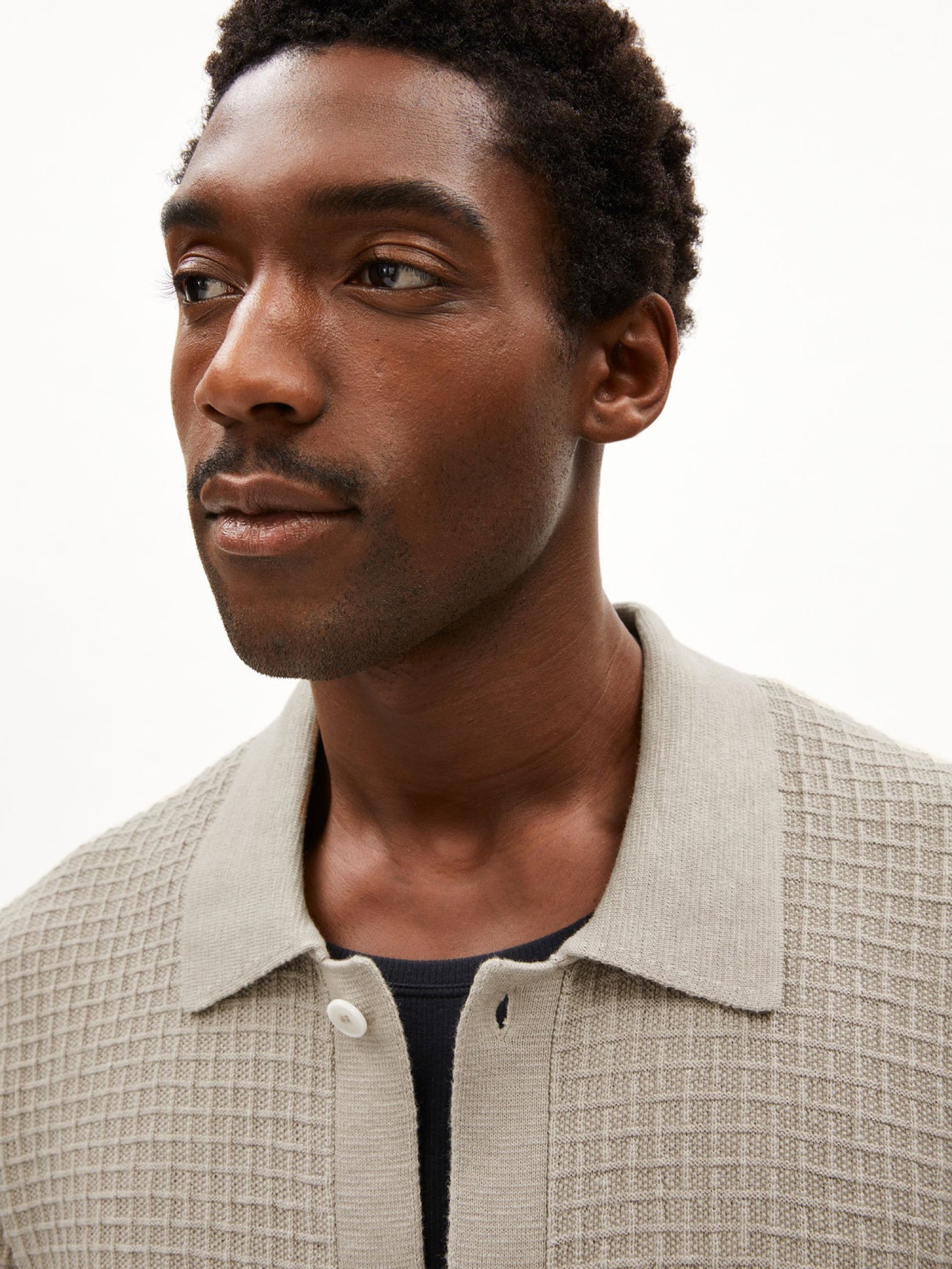 Hemd Eduaardo sand stone Armedangels