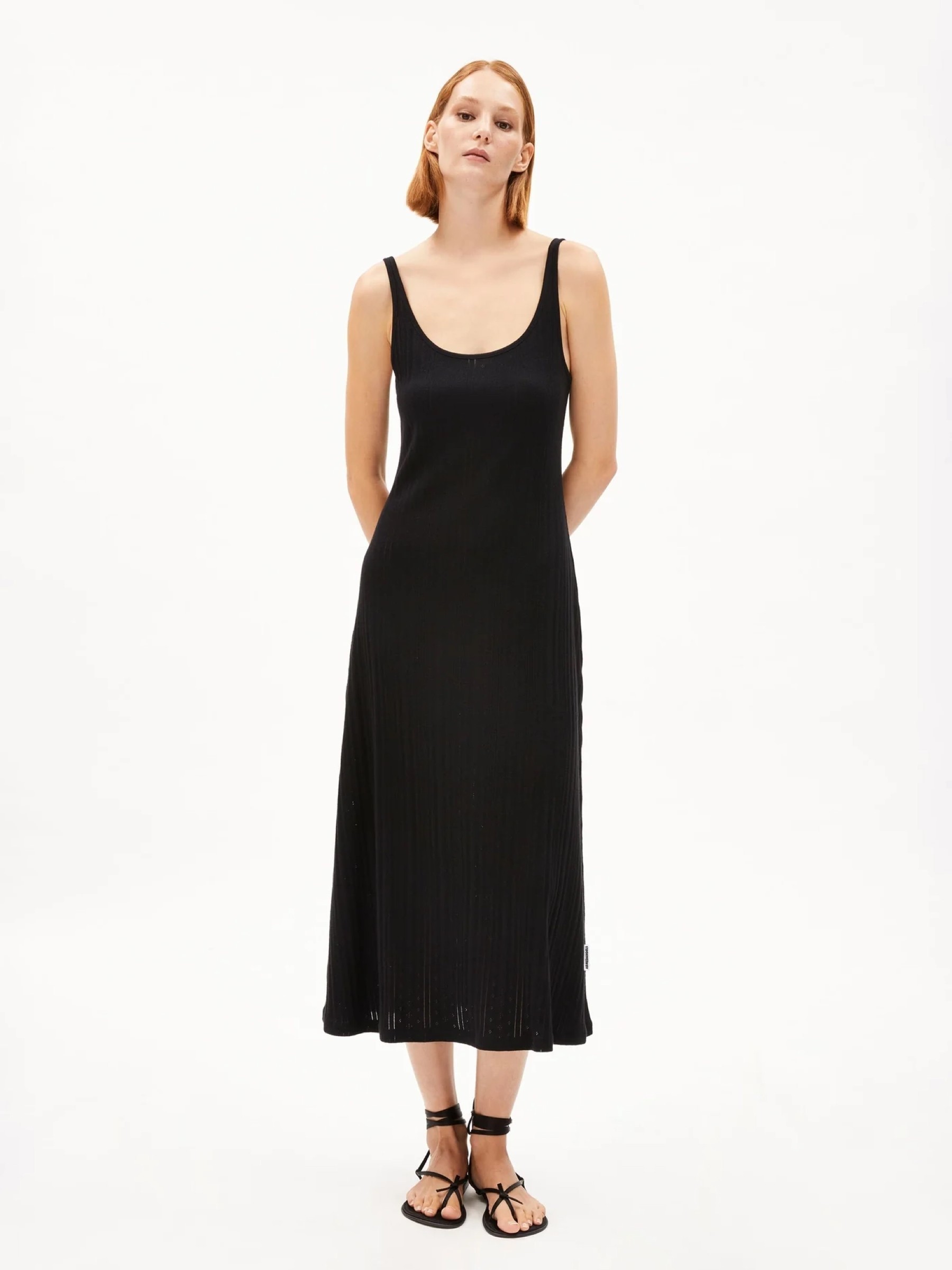 Kleid Ekenaa black Armedangels