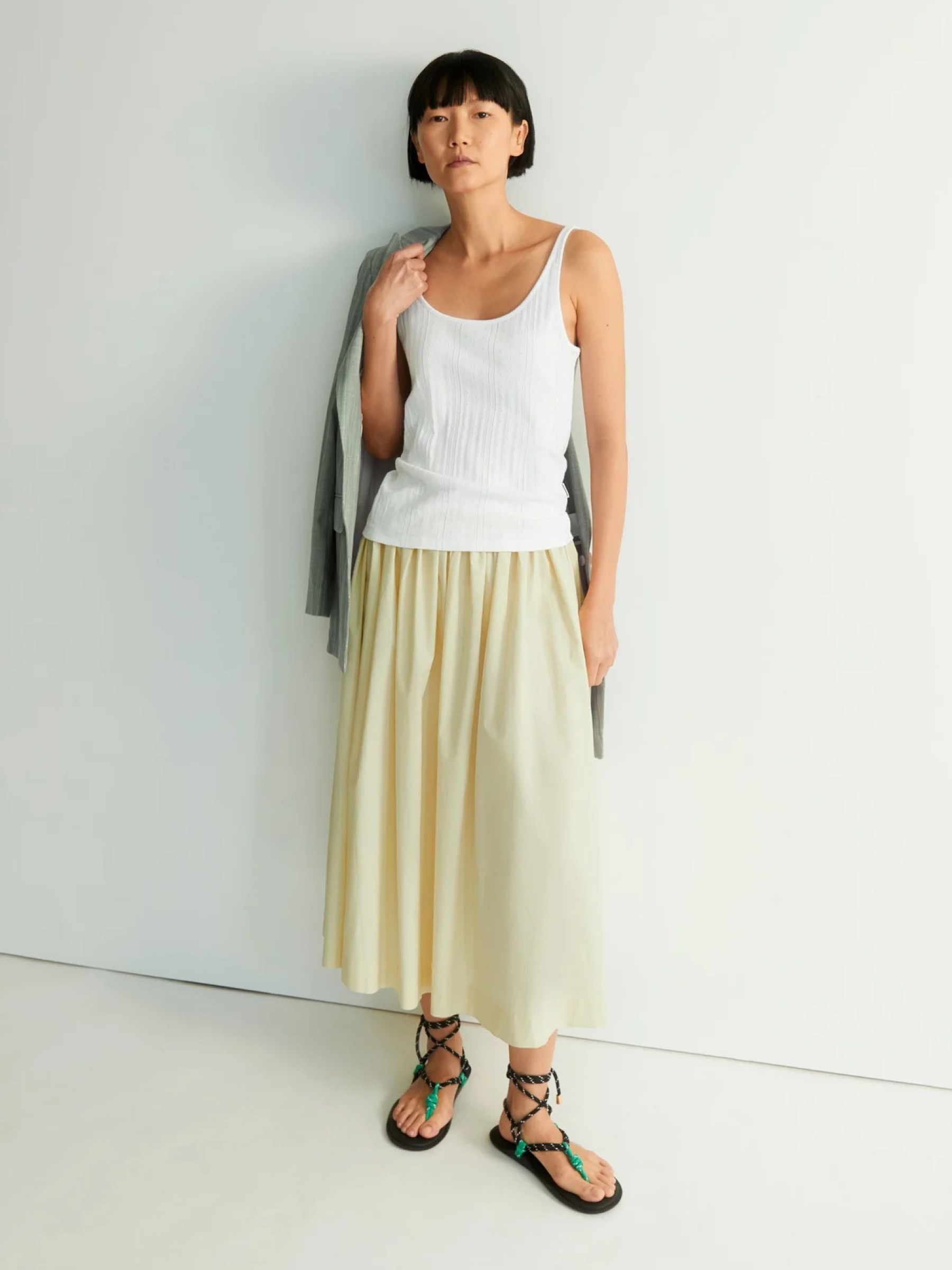 Top Mahelitaa white Armedangels