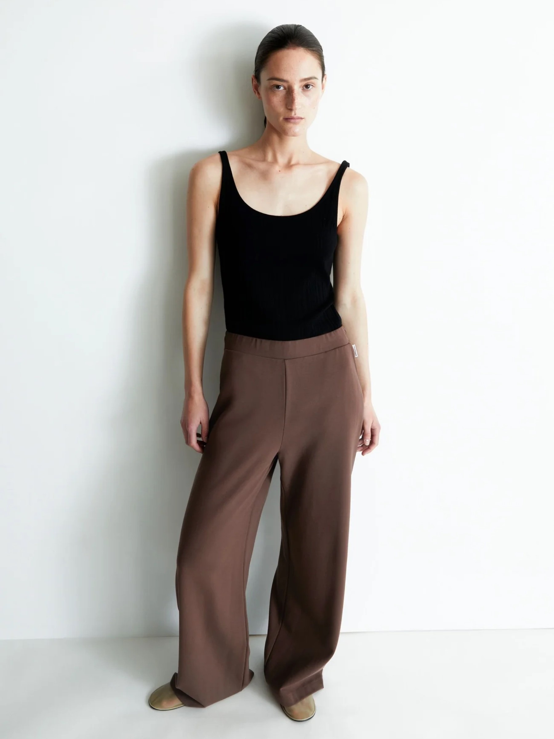 Top Mahelitaa black Armedangels