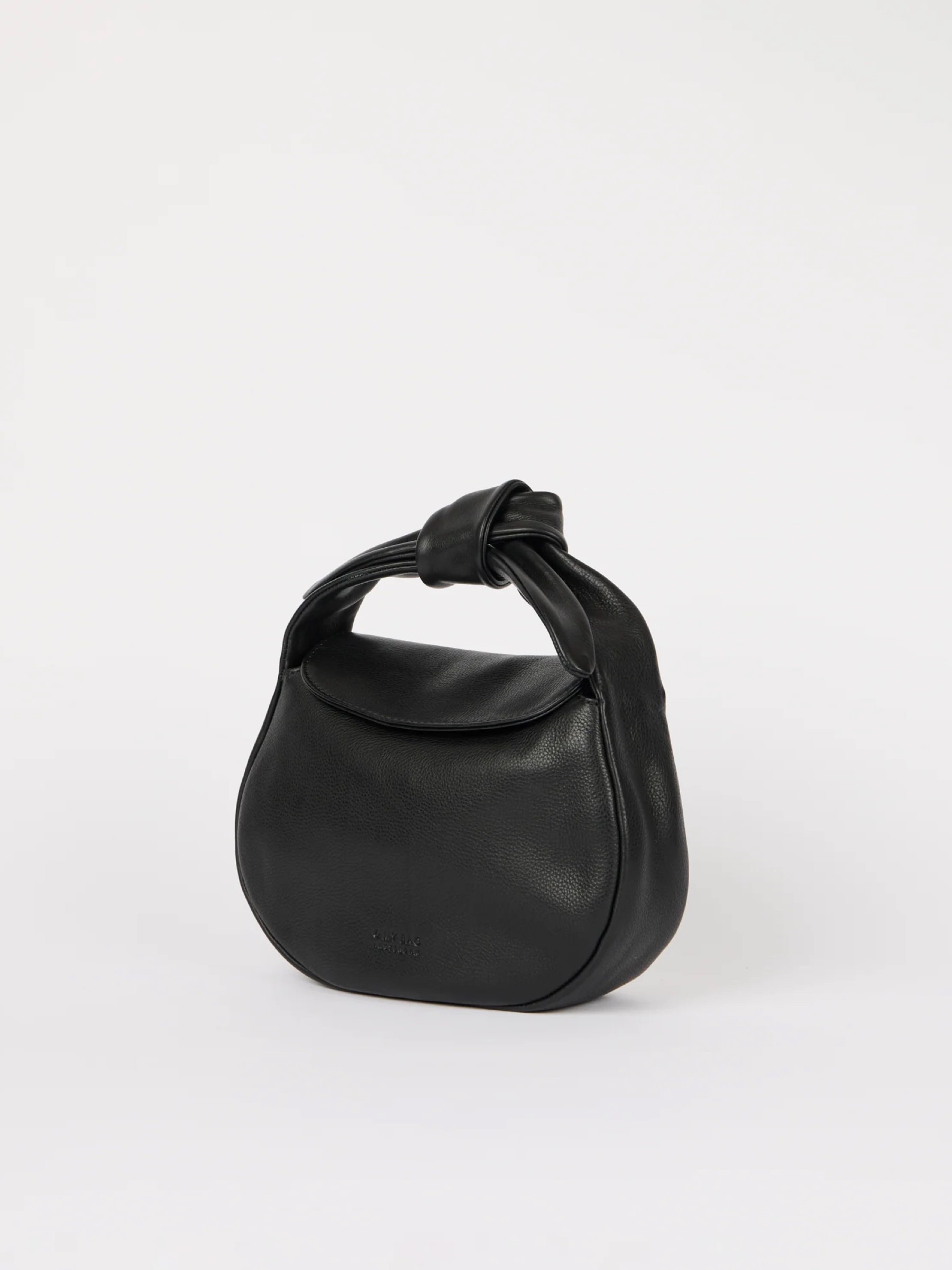 Tasche Coco Croissant black soft grain leather O My Bag