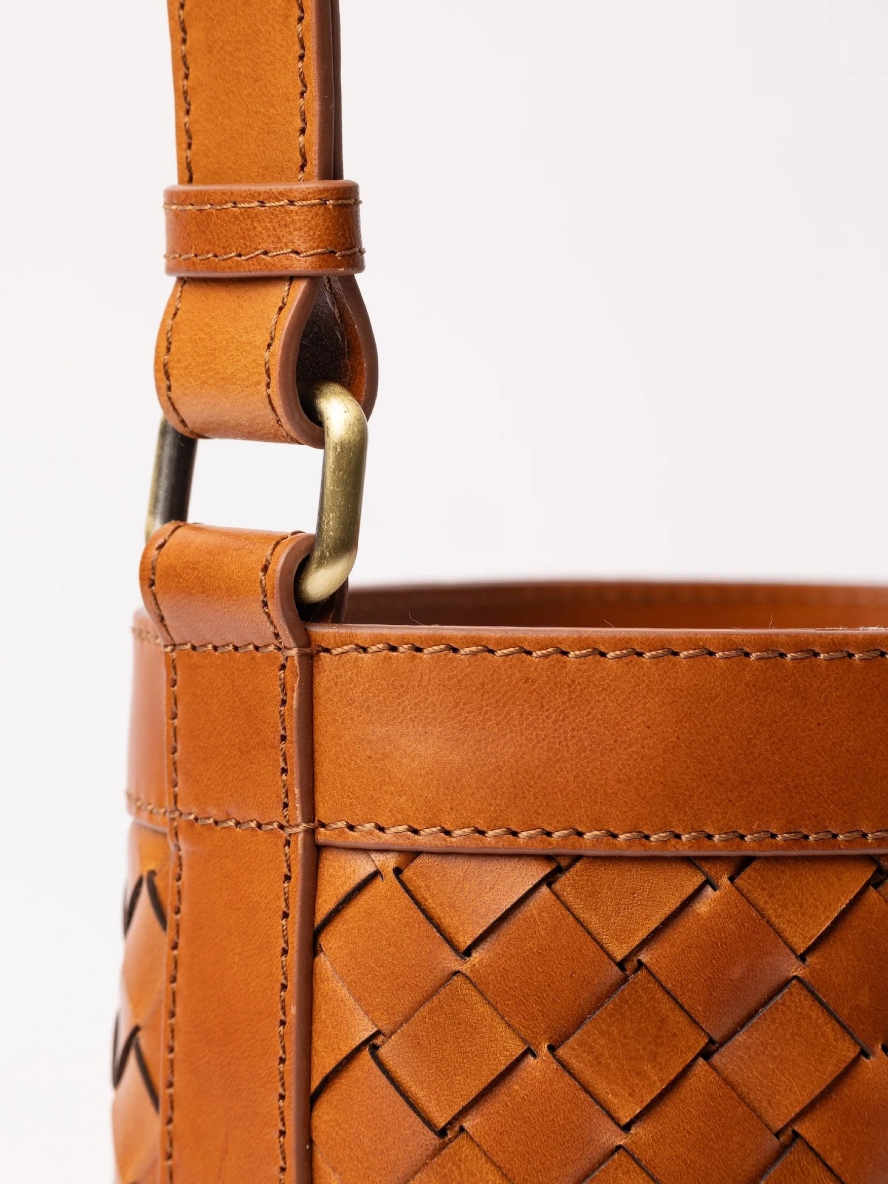 Tasche Zola cognac woven classic leather O My Bag