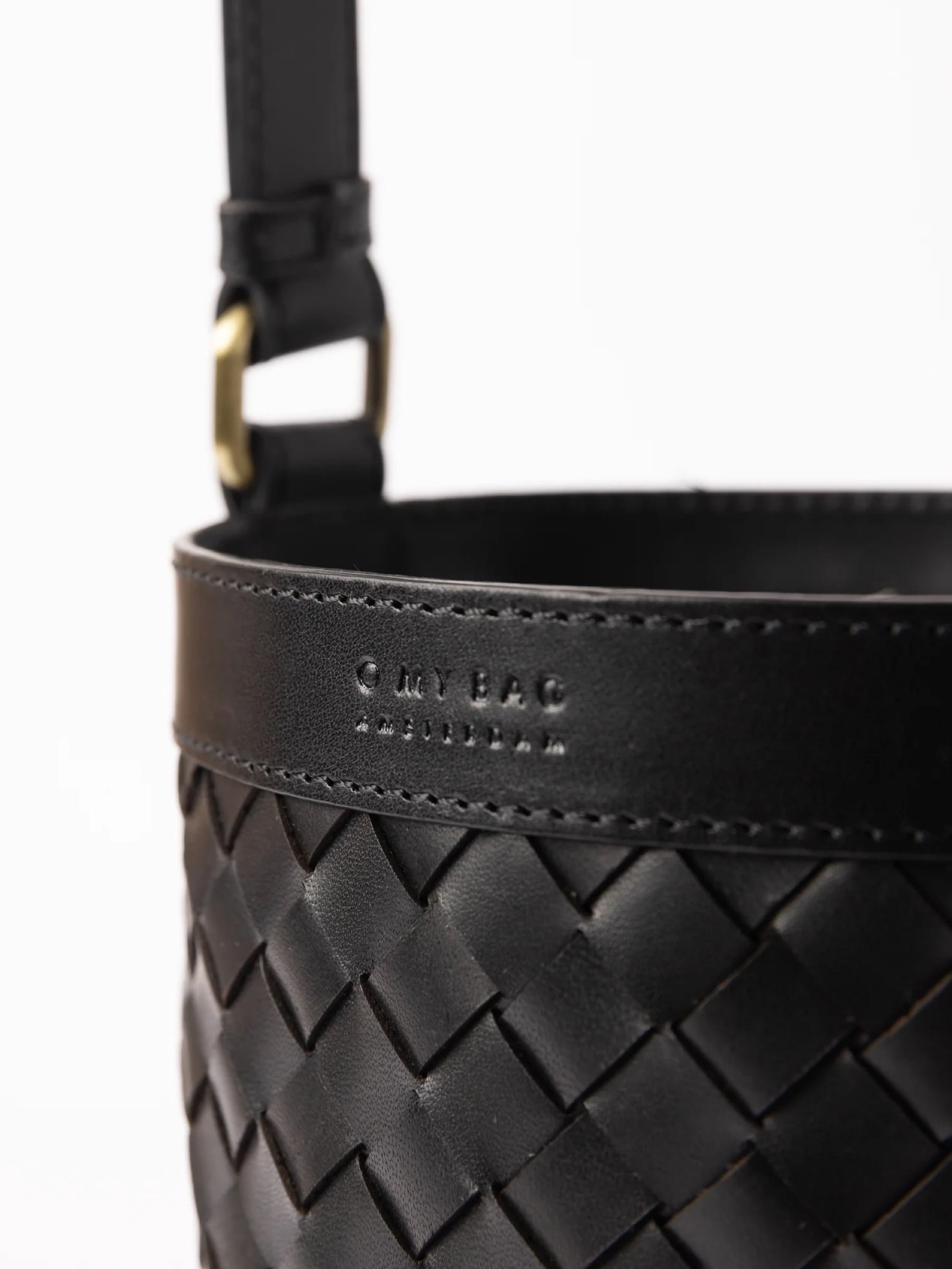 Tasche Zola black woven classic leather O My Bag