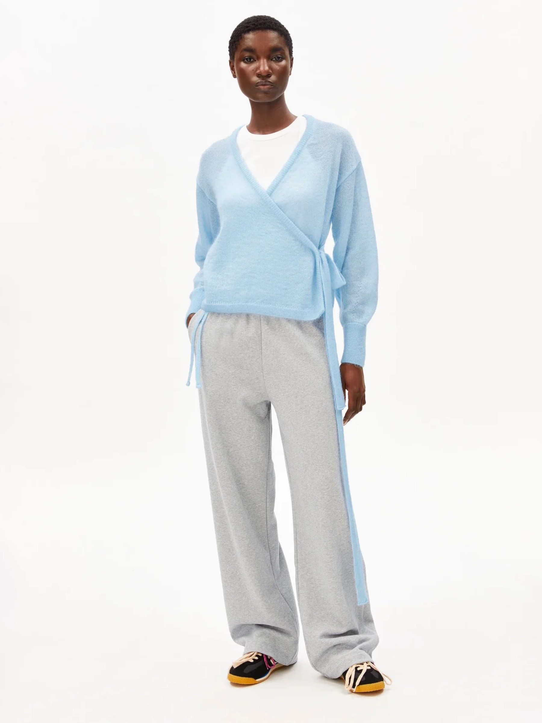 Strickjacke Mohair Blend Wrap Cardigan blue glow Armedangels