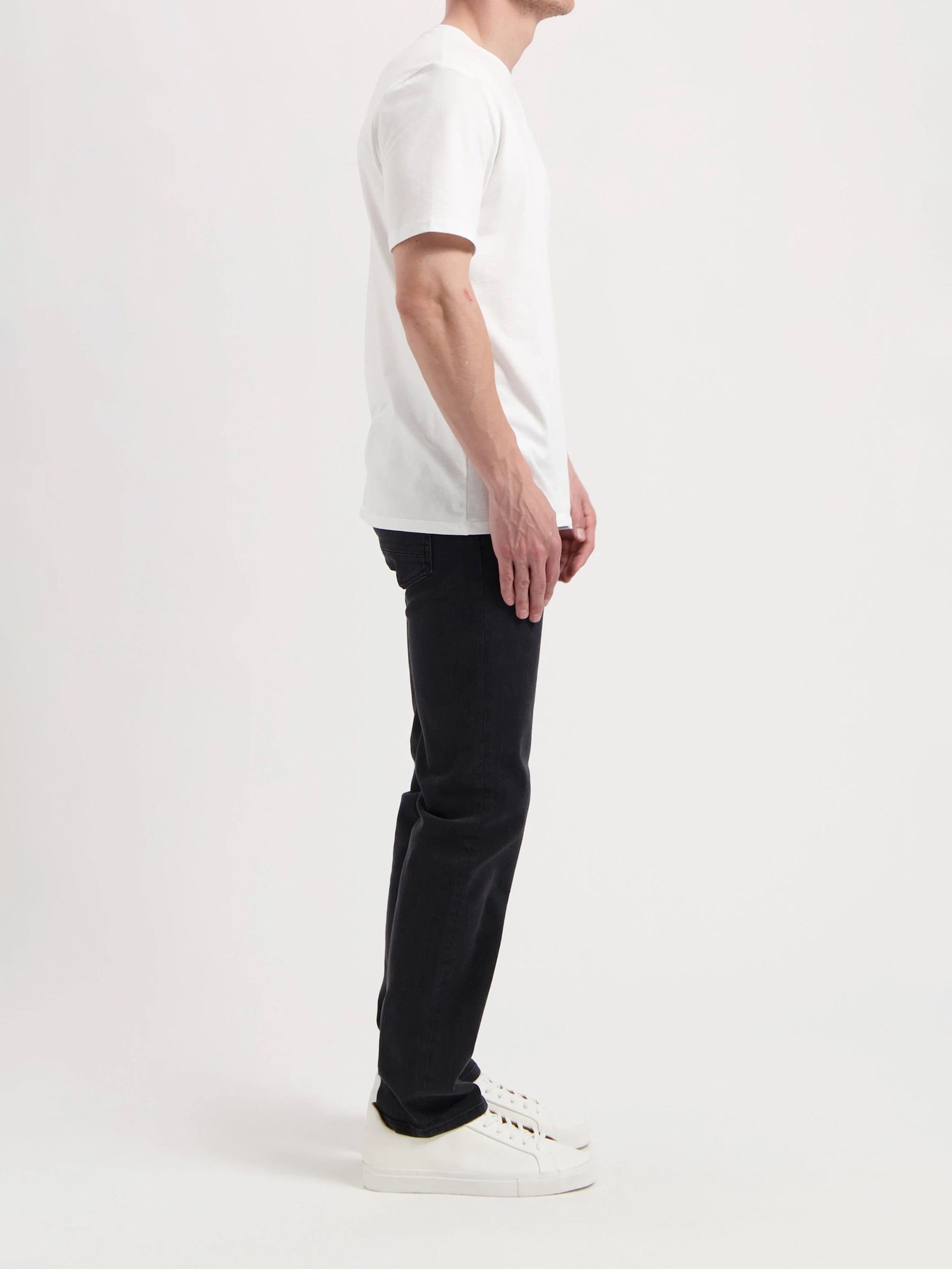 Hose Regular Bryce stone black Mud Jeans