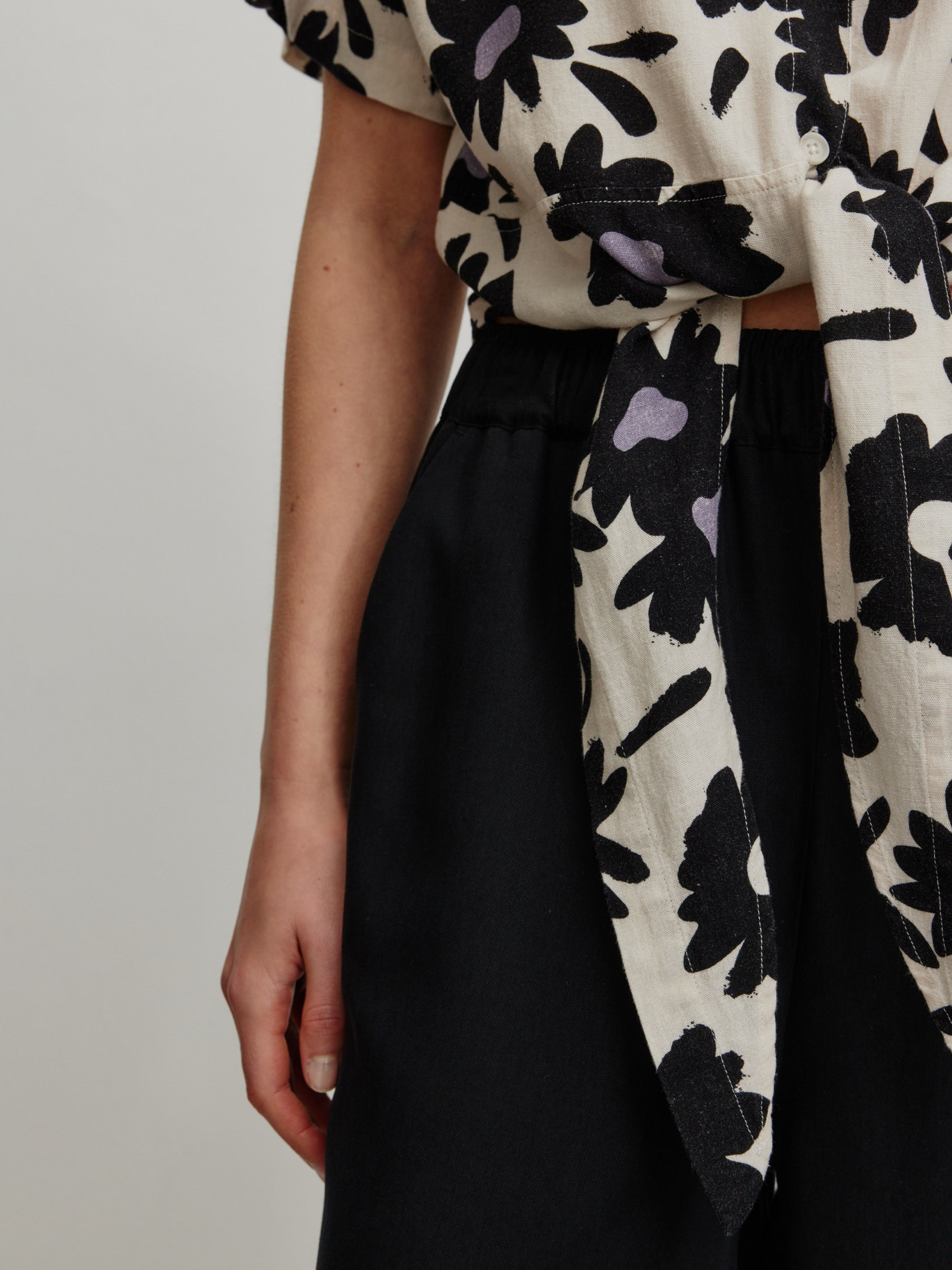 Bluse Ocra Bloom linen white Recolution