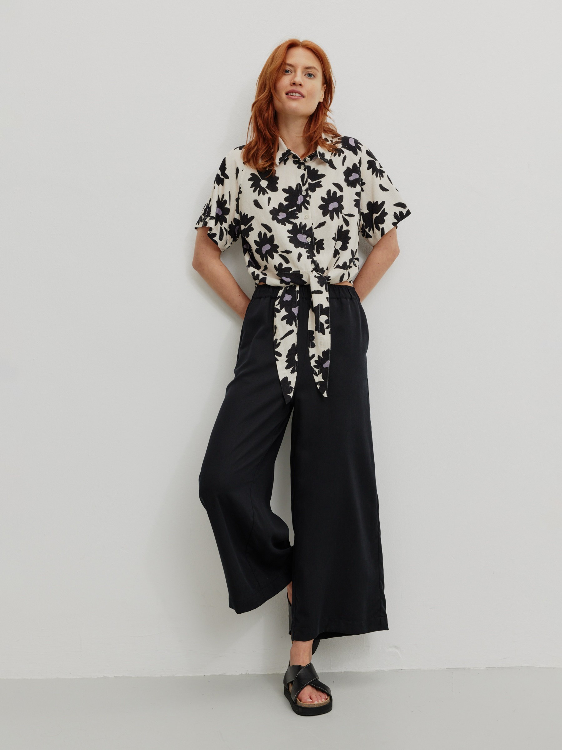 Bluse Ocra Bloom linen white Recolution