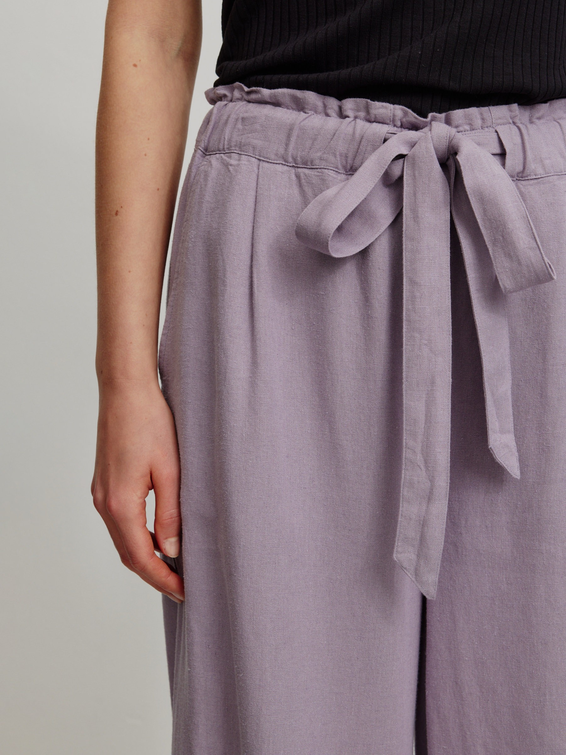 Hose Padina grey lilac Recolution