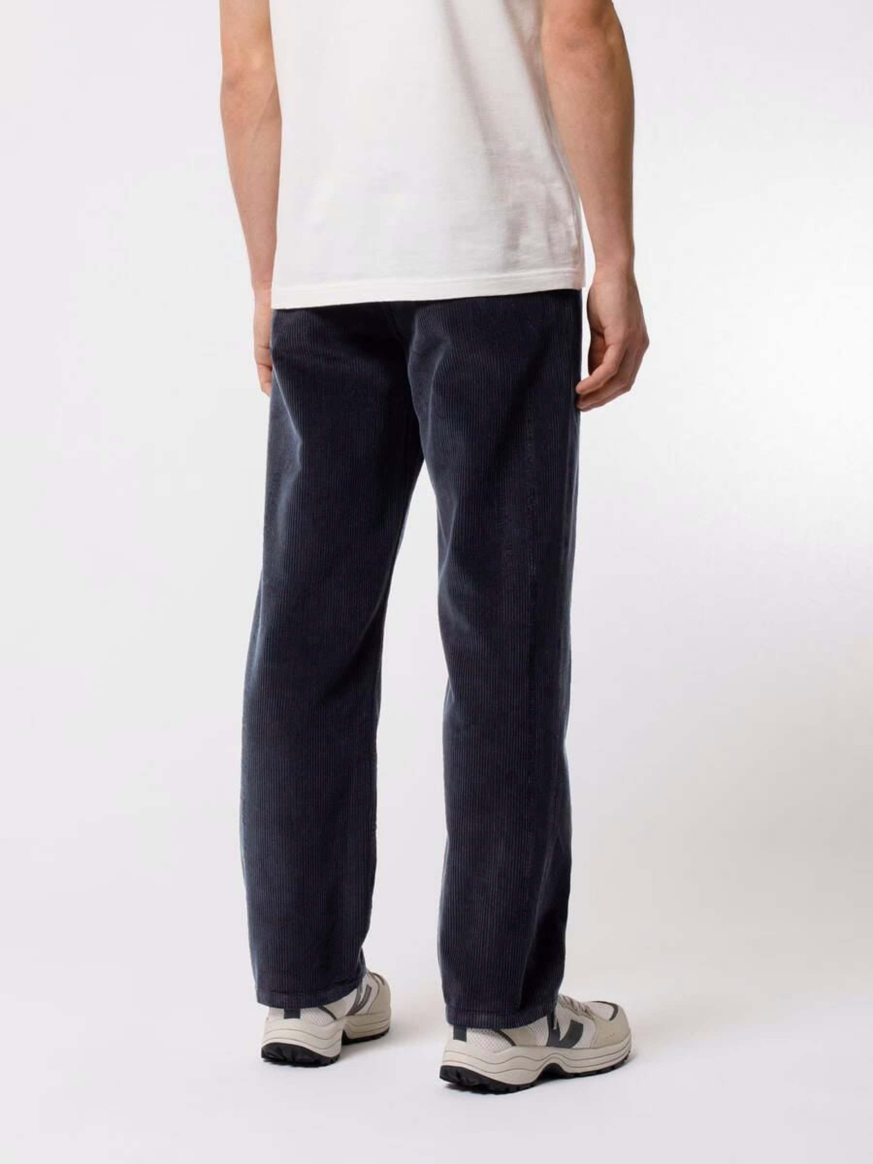 Hose Lazy Leo Cord navy Nudie Jeans
