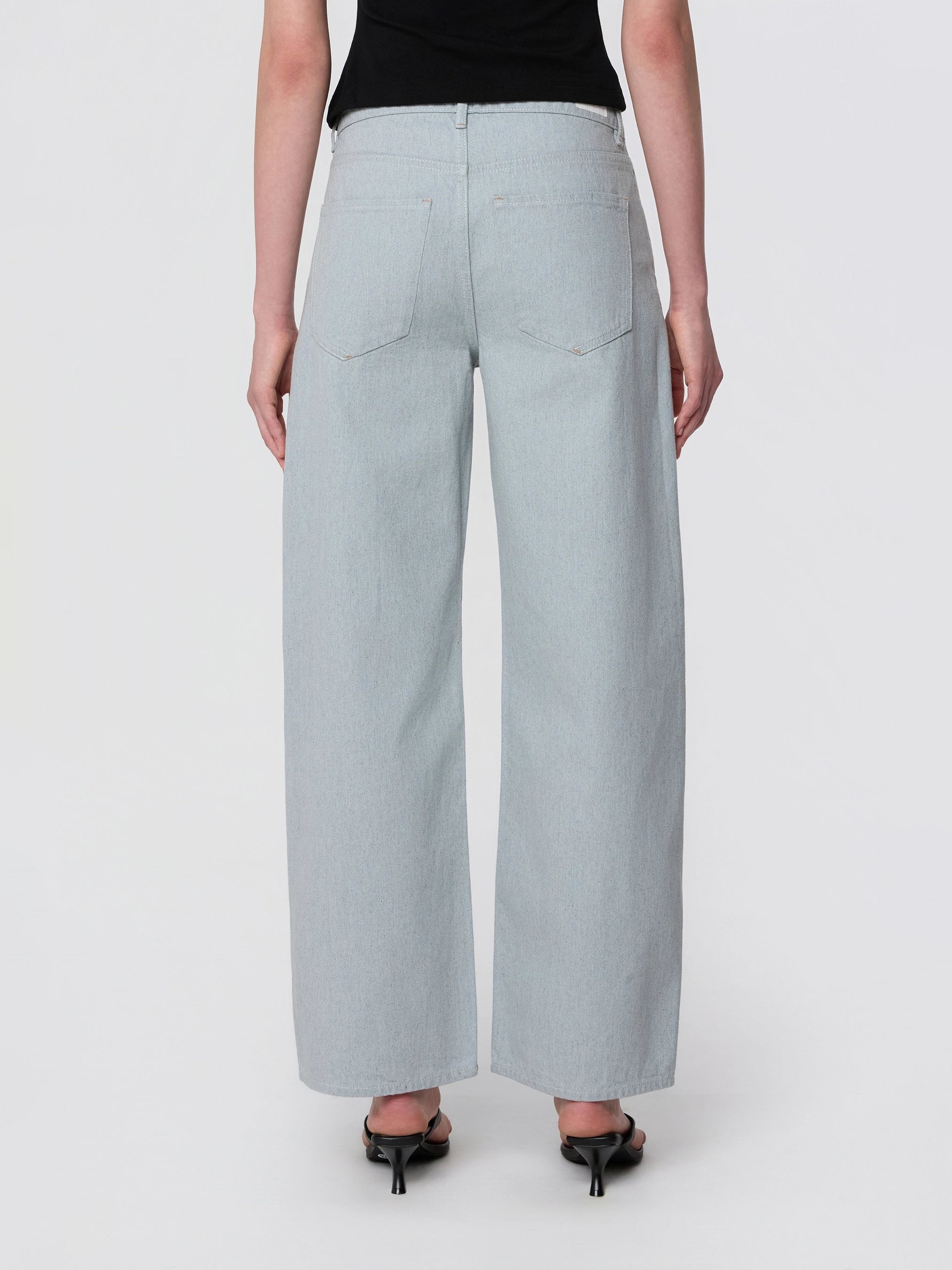 Jeans Hose Ash Barrel Leg recycled blue Dawn Denim