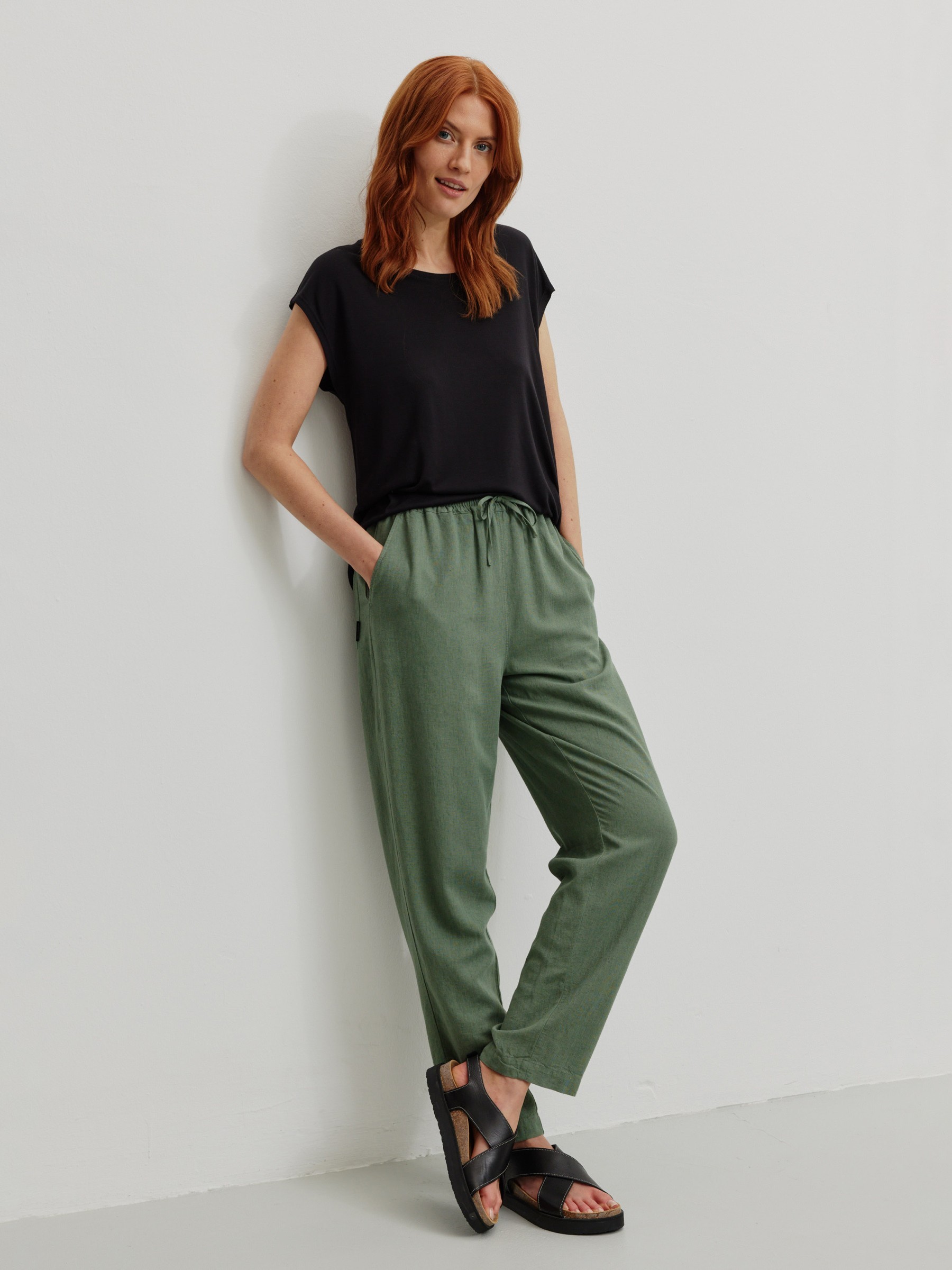 Hose Moonflower khaki Recolution