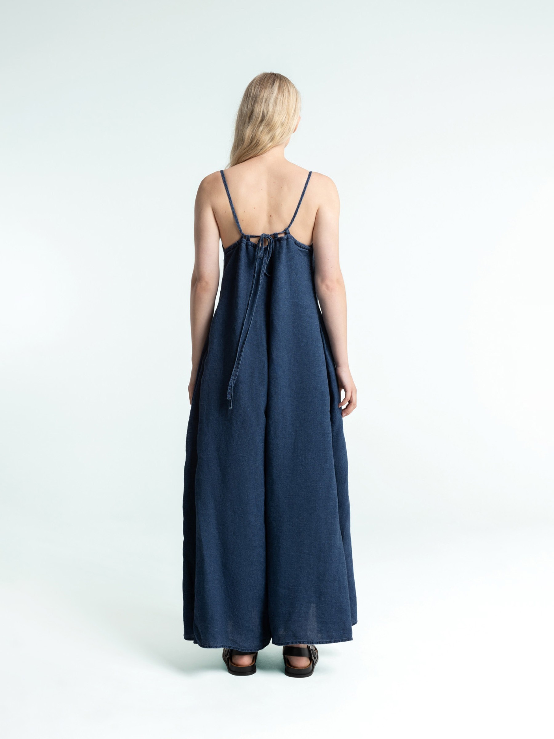 Jumpsuit Mikasa indigo linen Kings of Indigo – K.O.I.