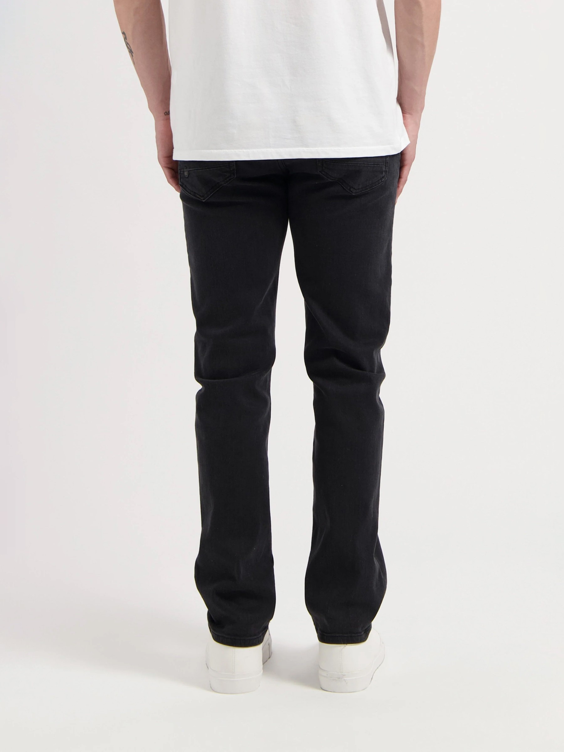 Hose Regular Bryce stone black Mud Jeans
