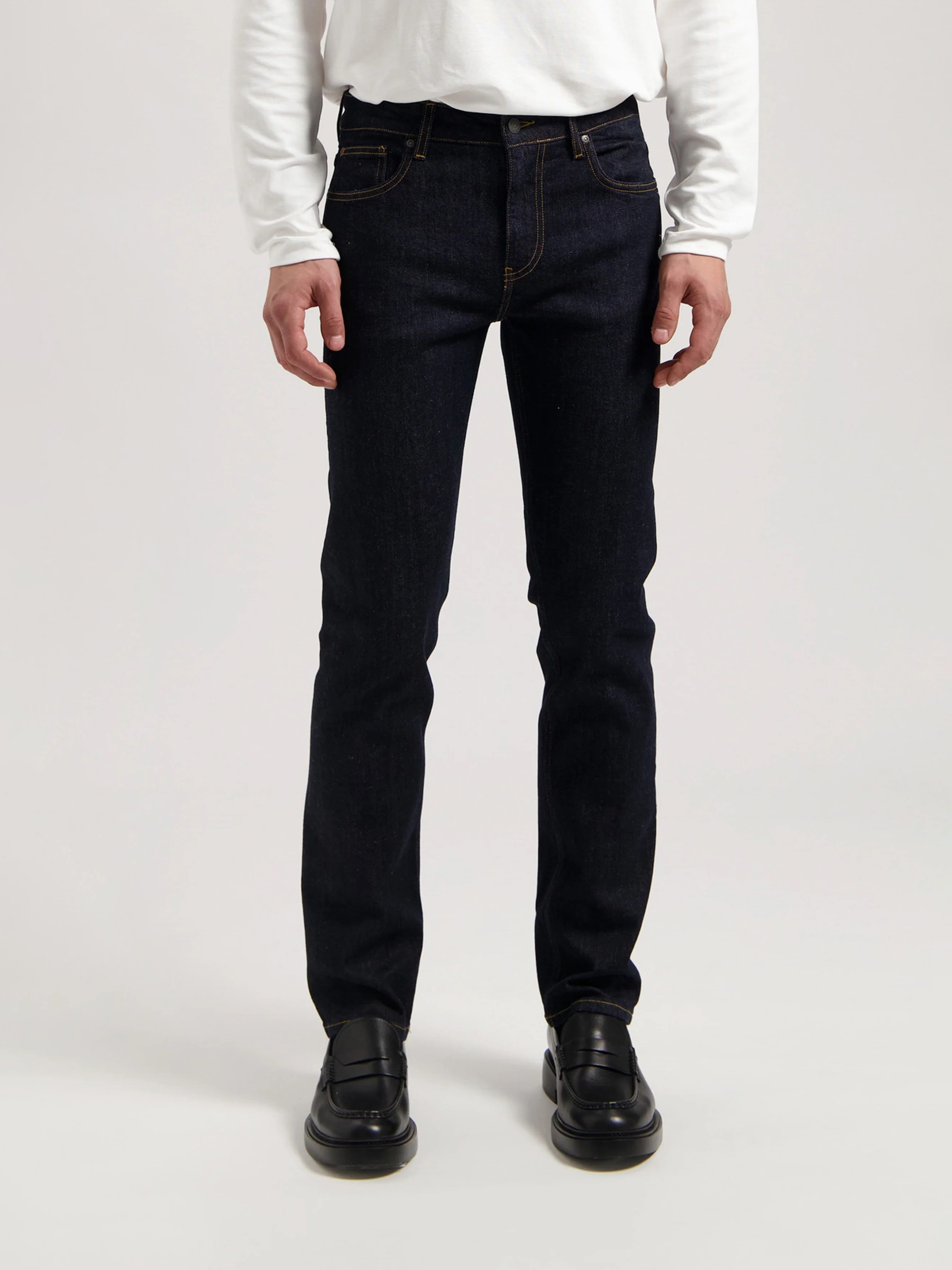 Hose Regular Bryce strong blue Mud Jeans