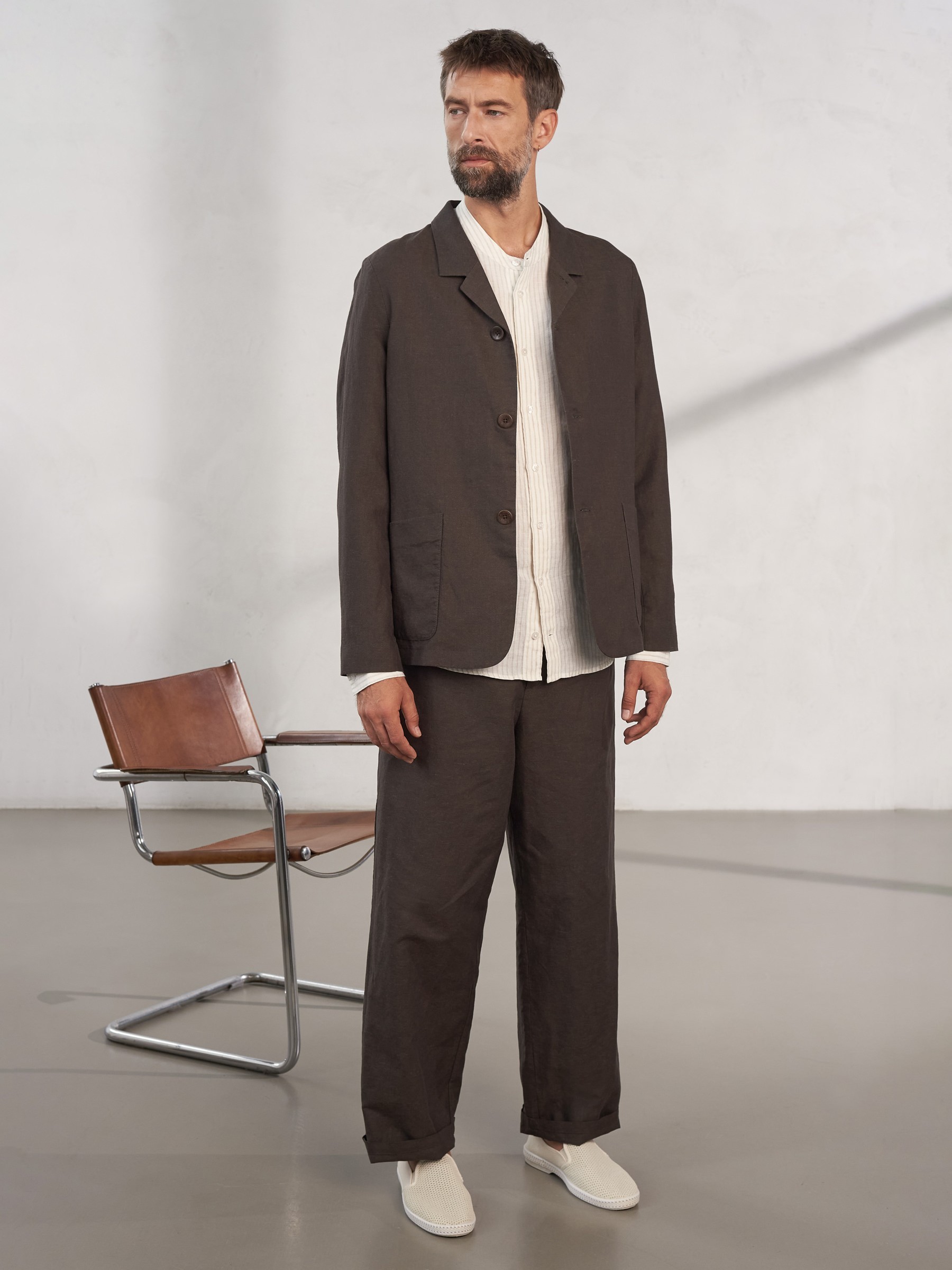 Hose Carlo coffee linen About Companions